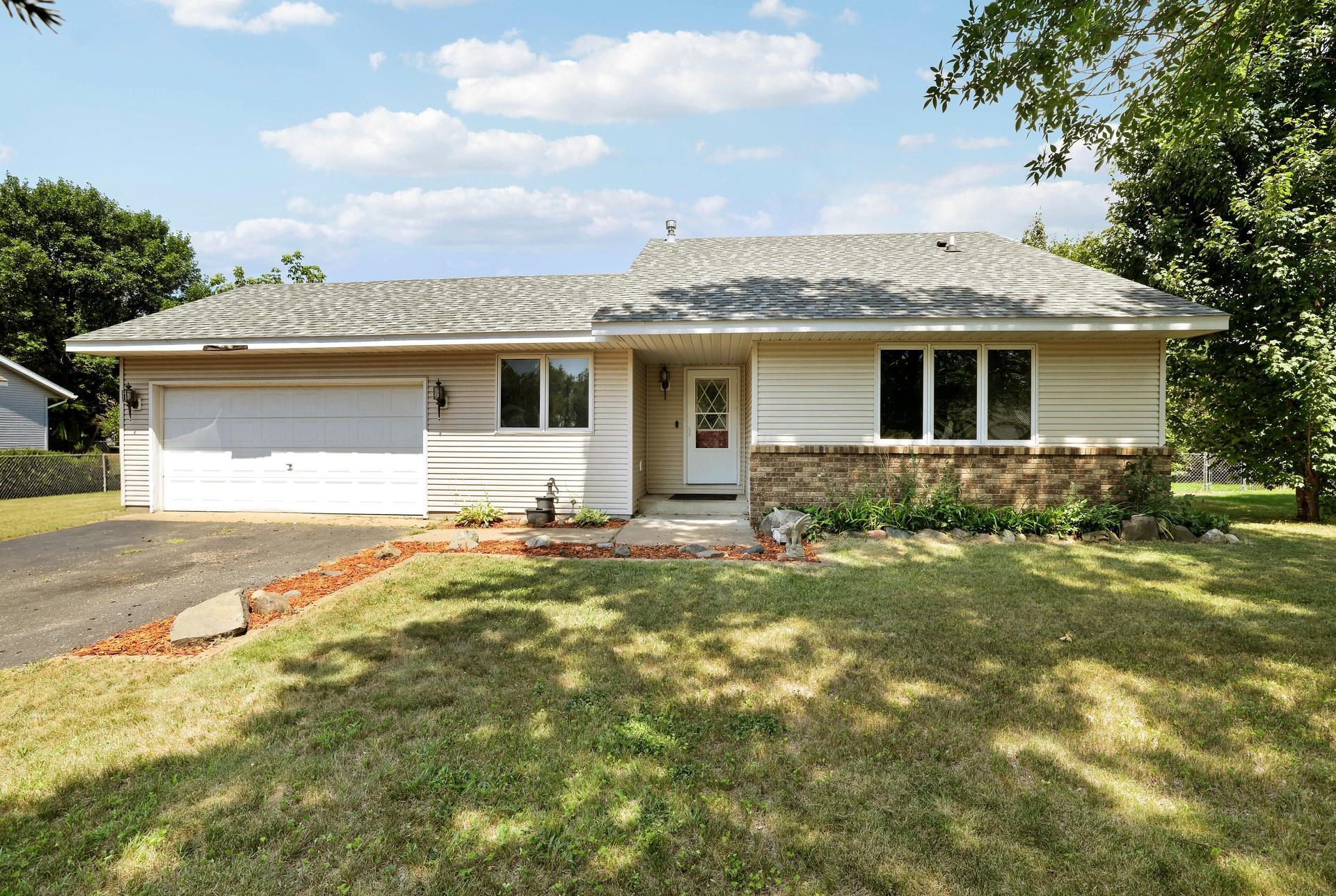 1st image of 6168 Cougar Trl, North Branch, MN 55056 | MLS# 7117943