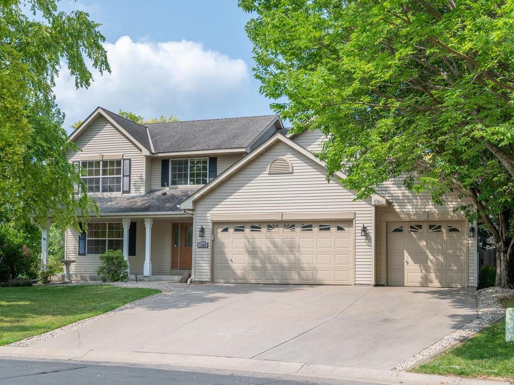 2nd image of 1920 Clearwater Rd, Waconia, MN 55387 | MLS# 7117967