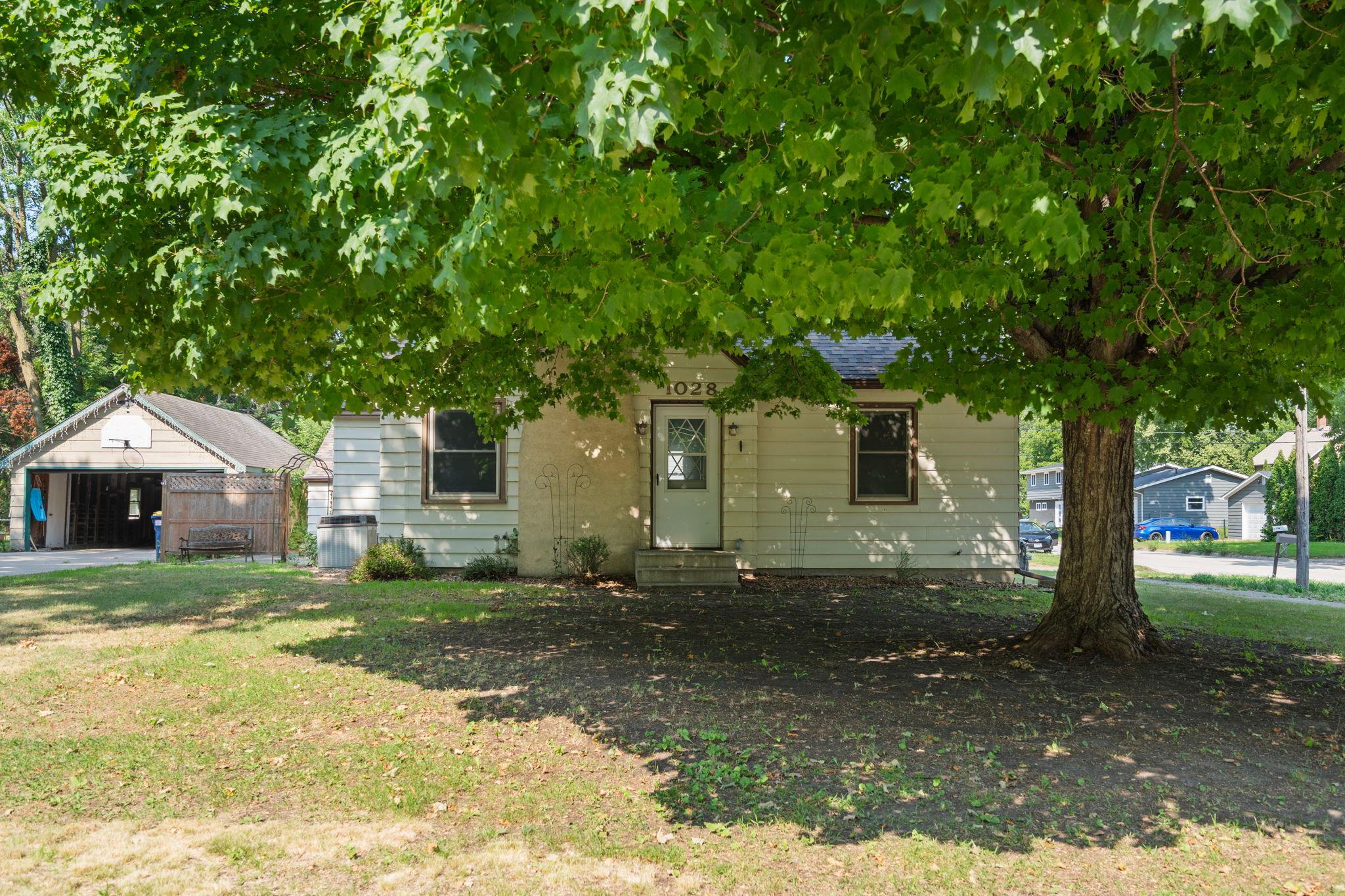 5th image of 1028 1St Ave Ne, Faribault, MN 55021 | MLS# 7117998