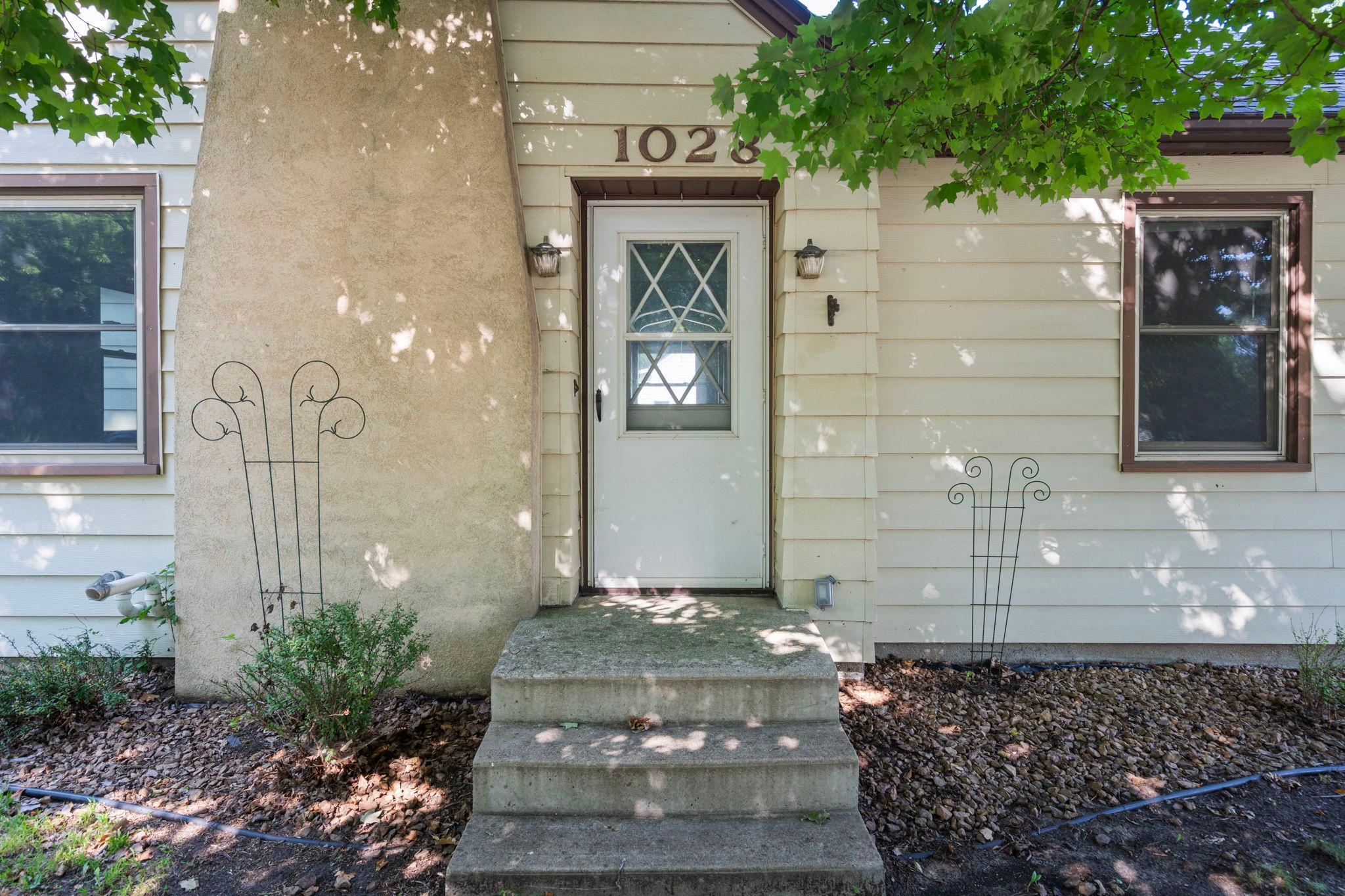1st image of 1028 1st Ave Ne, Faribault, MN 55021 | MLS# 7117998