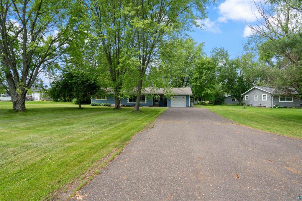 3rd image of 908 Lakeshore Dr, Moose Lake, MN 55767 | MLS# 7118002