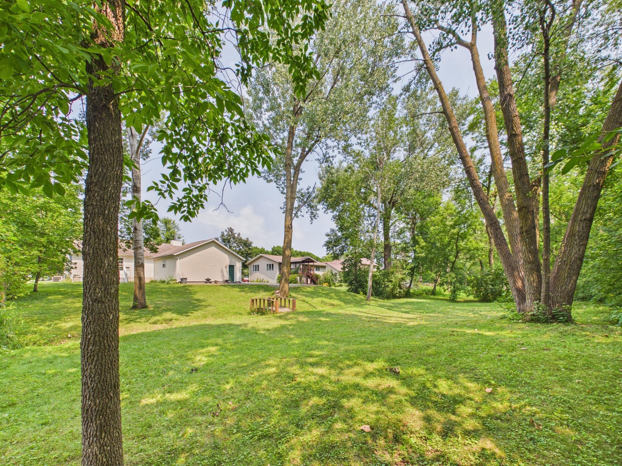 2nd image of 417 Countryside Dr Se, Montgomery, MN 56069 | MLS# 7118006