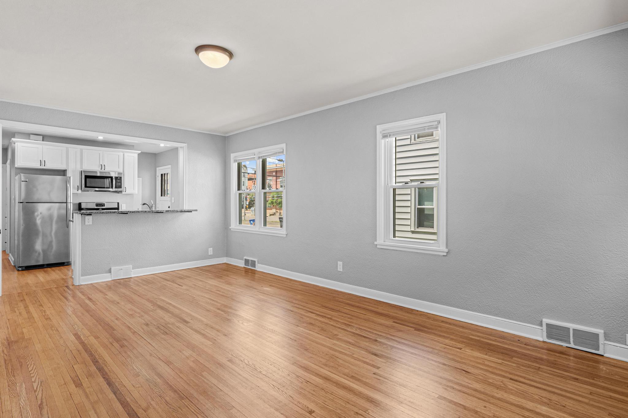 5th image of 1210 Sherburne Ave, Saint Paul, MN 55104 | MLS# 7118010