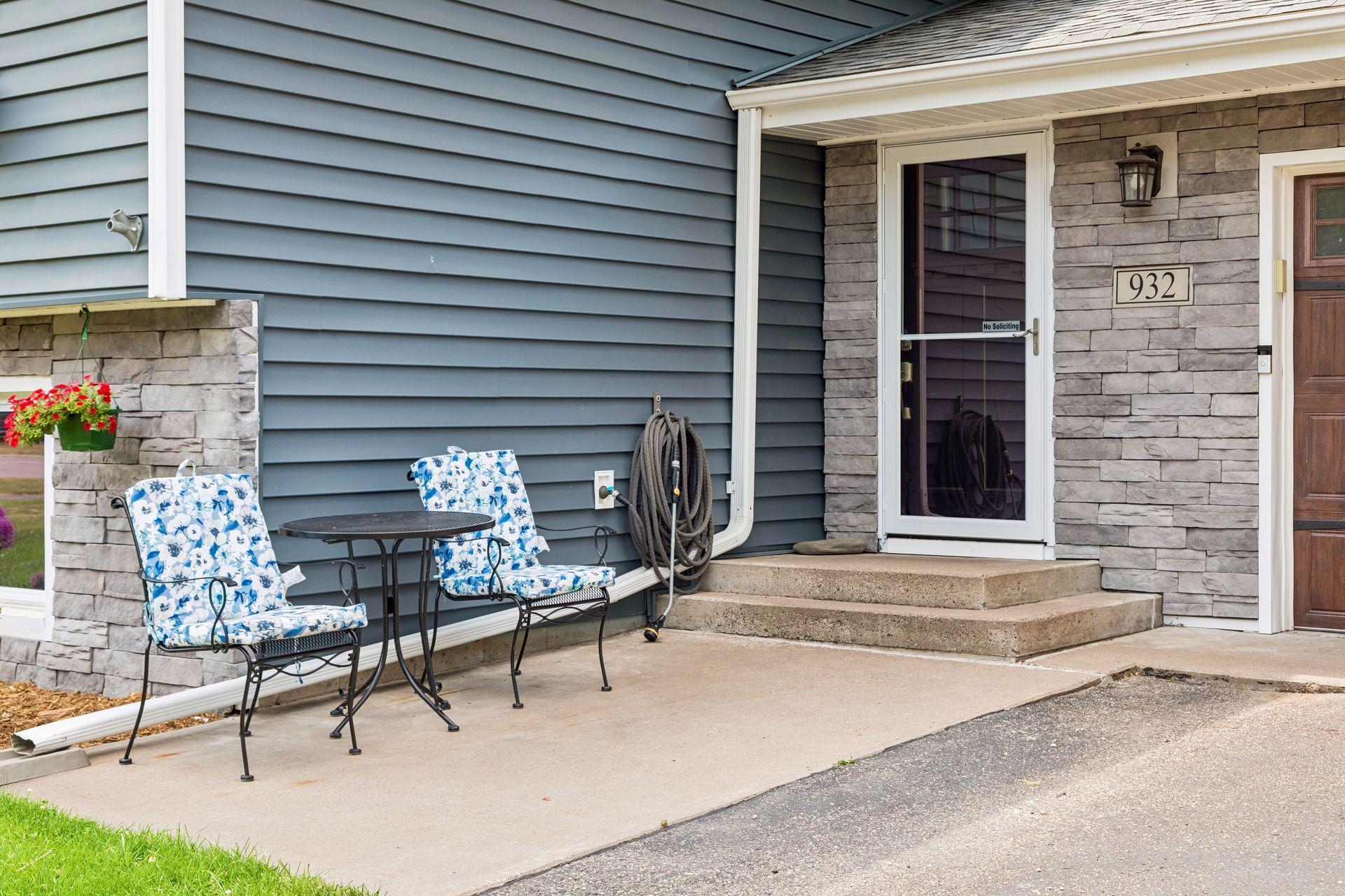 4th image of 932 16Th St Se, Forest Lake, MN 55025 | MLS# 7118023