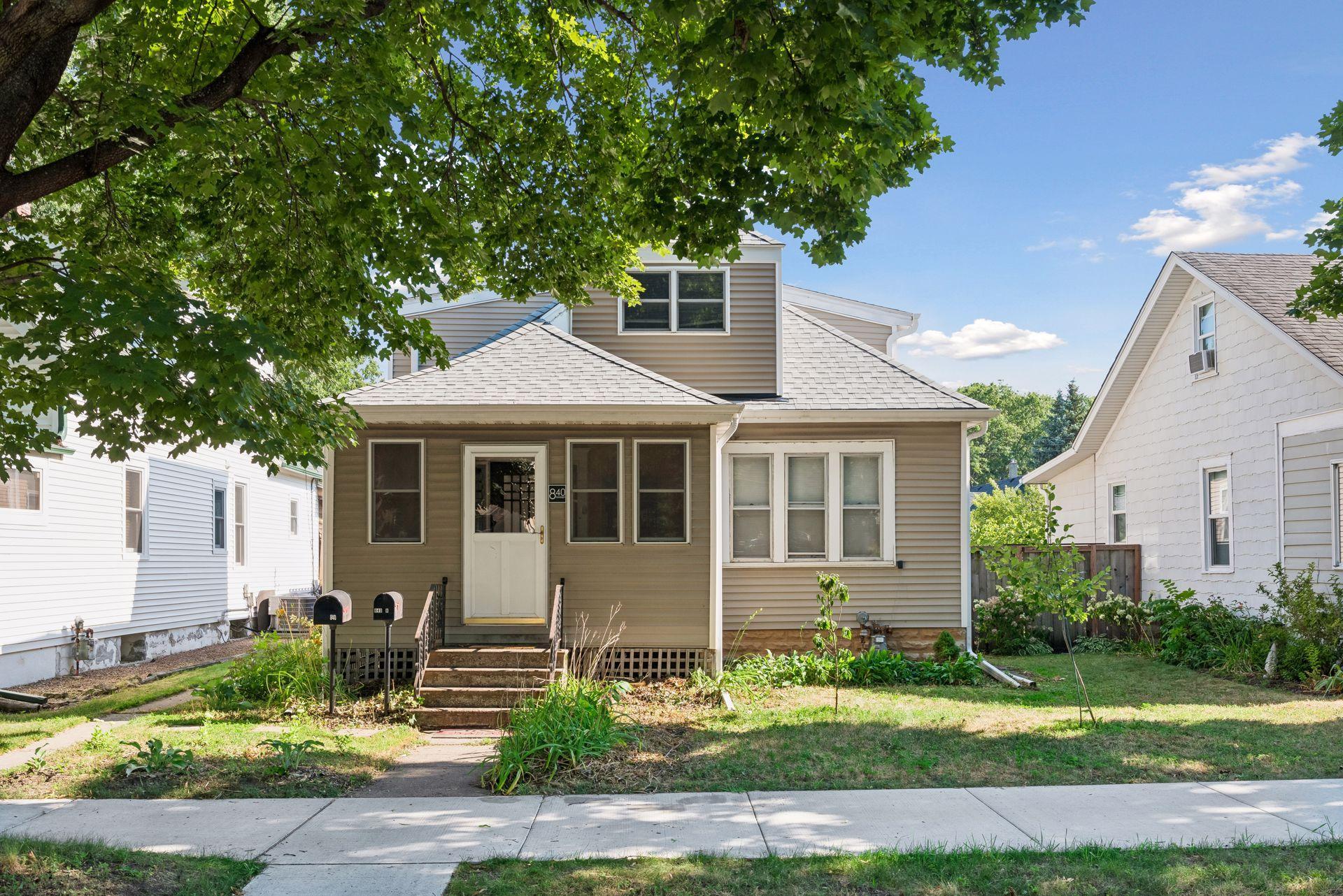 1st image of 840 Randolph Ave, Saint Paul, MN 55102 | MLS# 7118036