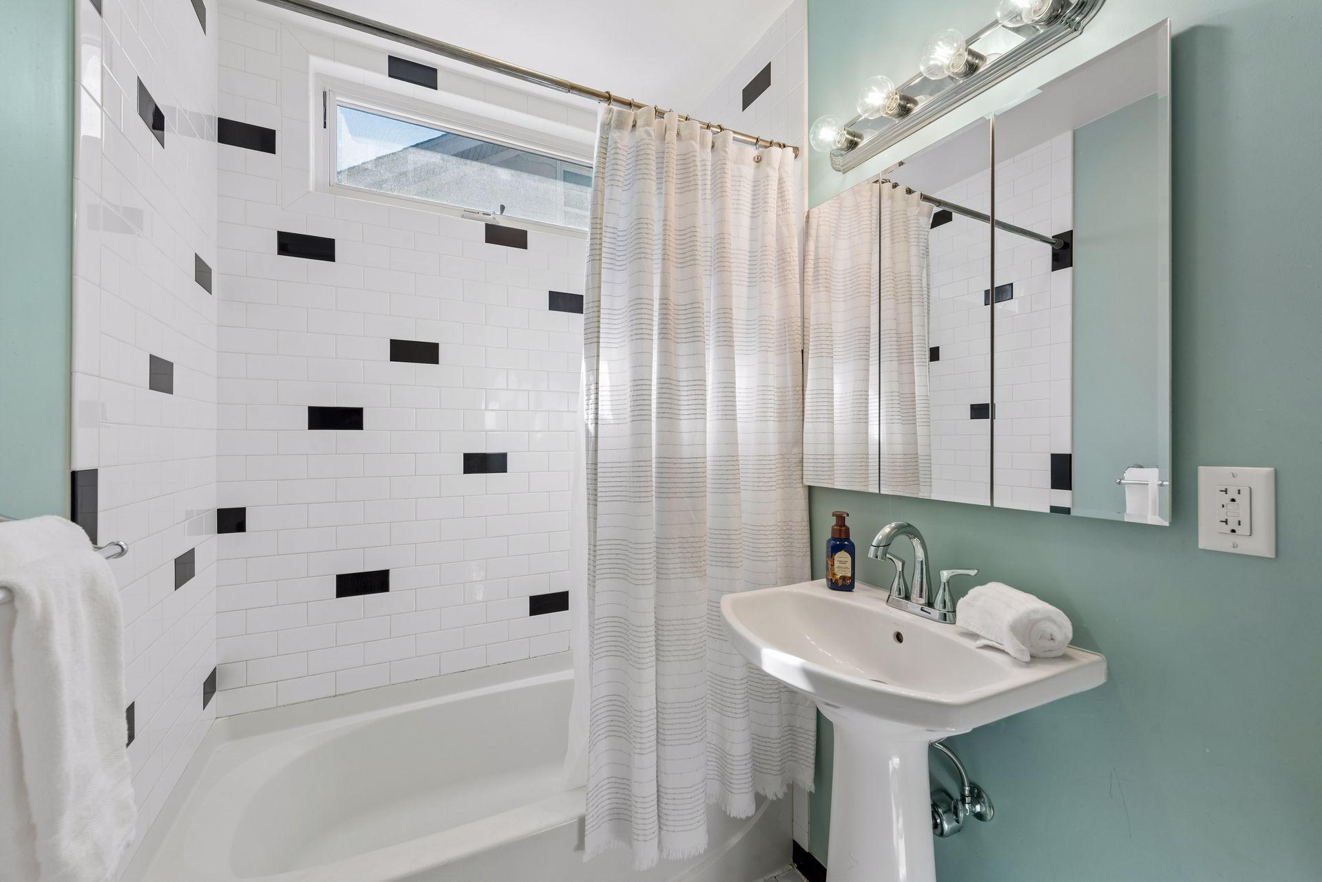 5th image of 840 Randolph Ave, Saint Paul, MN 55102 | MLS# 7118036