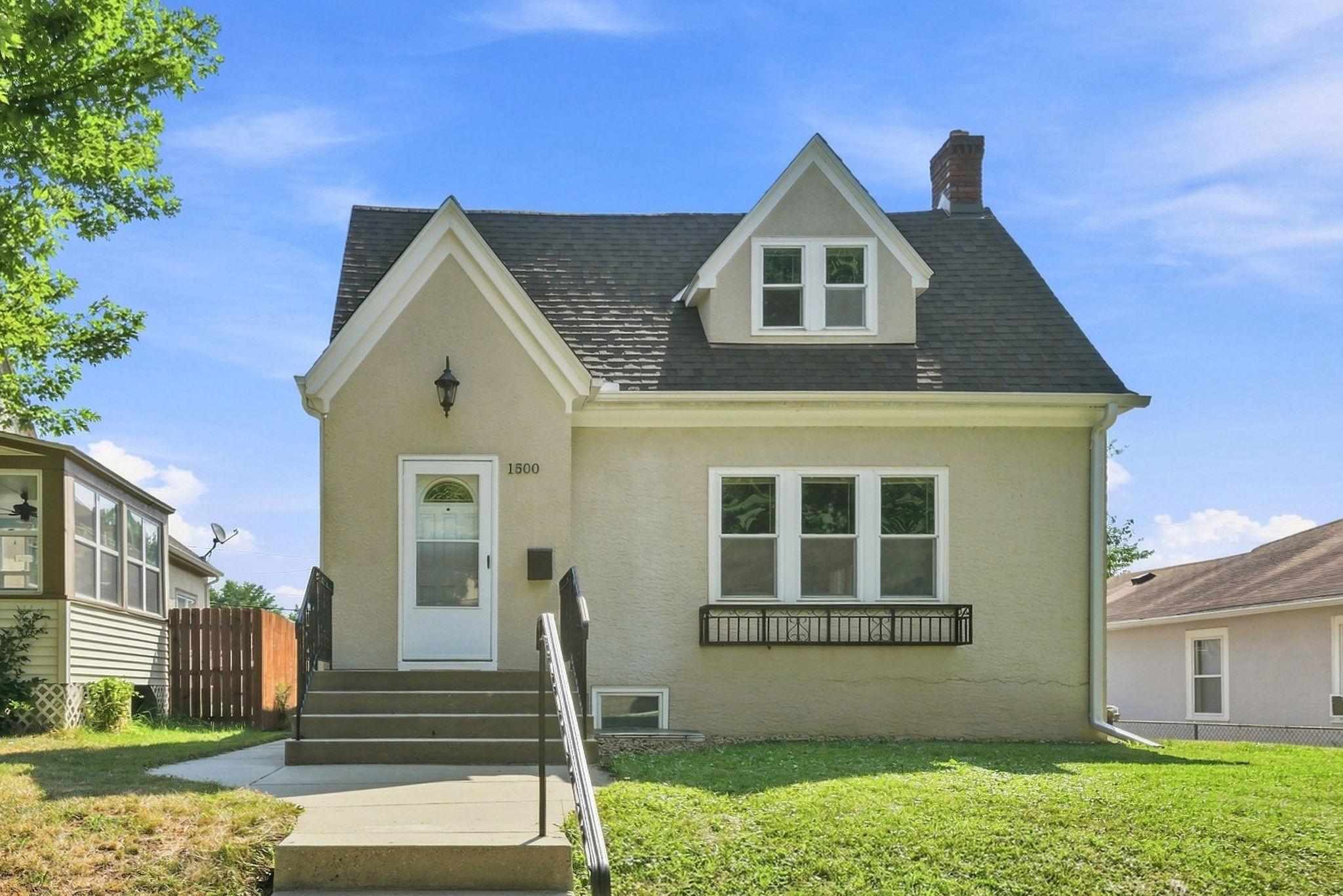 2nd image of 1500 Vincent Ave N, Minneapolis, MN 55411 | MLS# 7118037