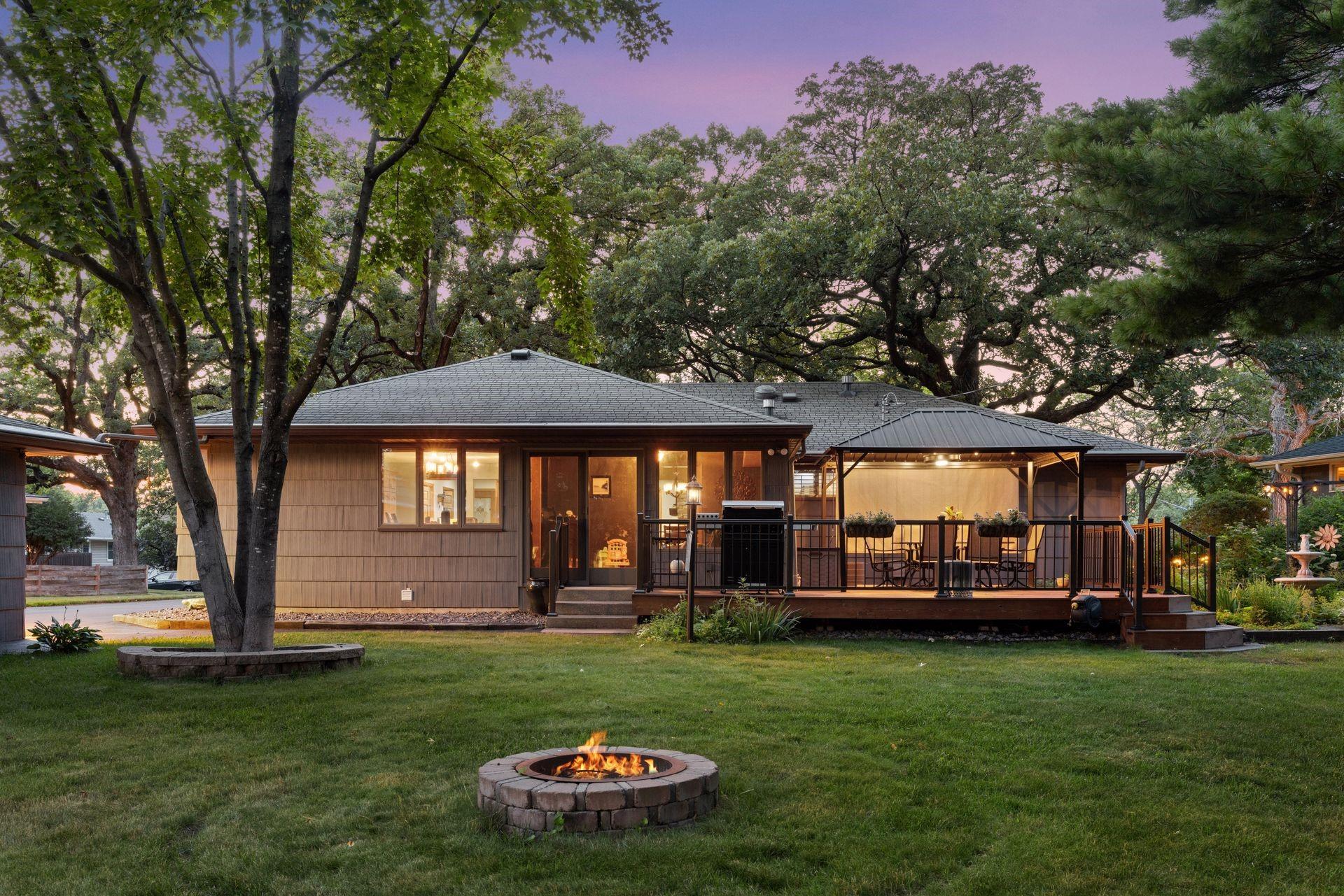 41st image of 3801 W 114th St, Minneapolis, MN 55431 | MLS# 7118061