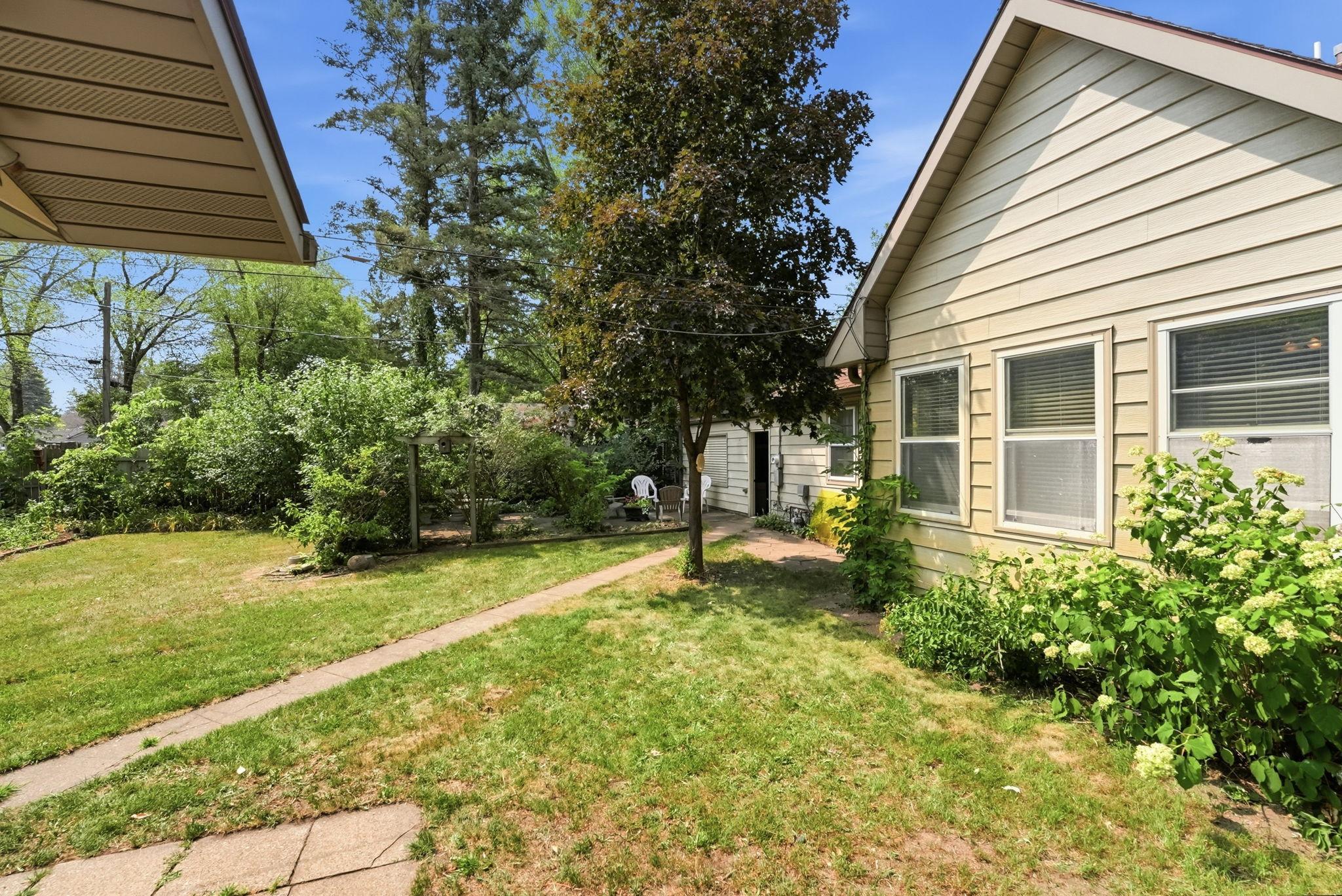35th image of 24 21st Ave S, Saint Cloud, MN 56301 | MLS# 7118116