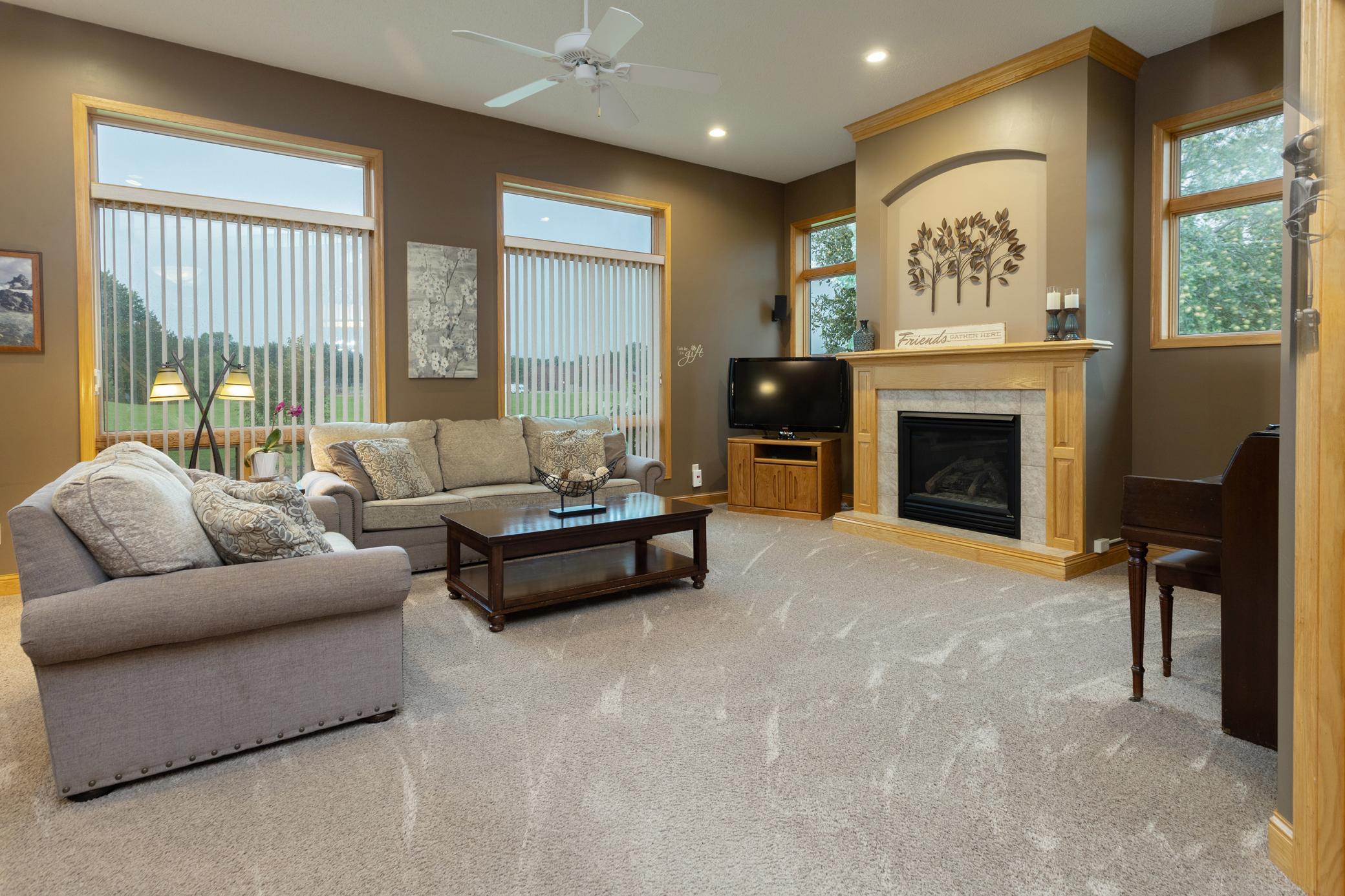 4th image of 20585 Islandview Cir, Lakeville, MN 55044 | MLS# 7118171