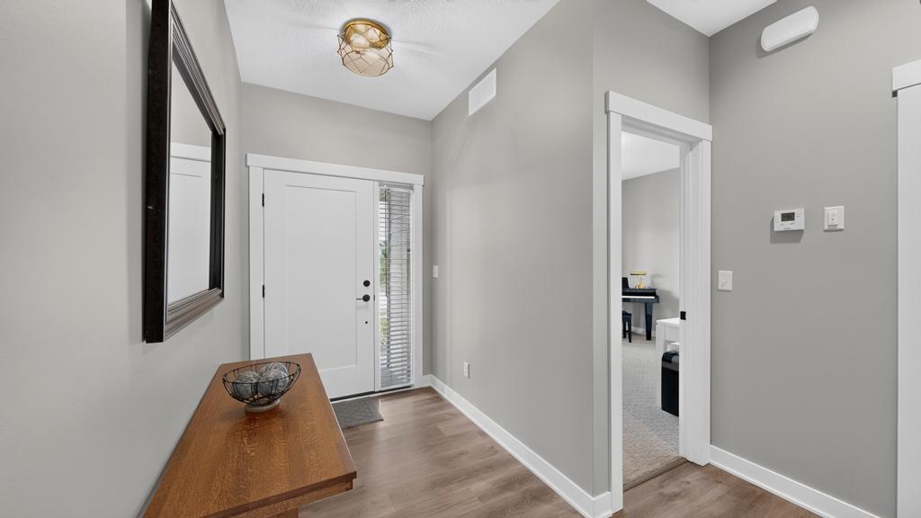 3rd image of 1675 Hadley Creek Dr Ne, Rochester, MN 55906 | MLS# 7118175