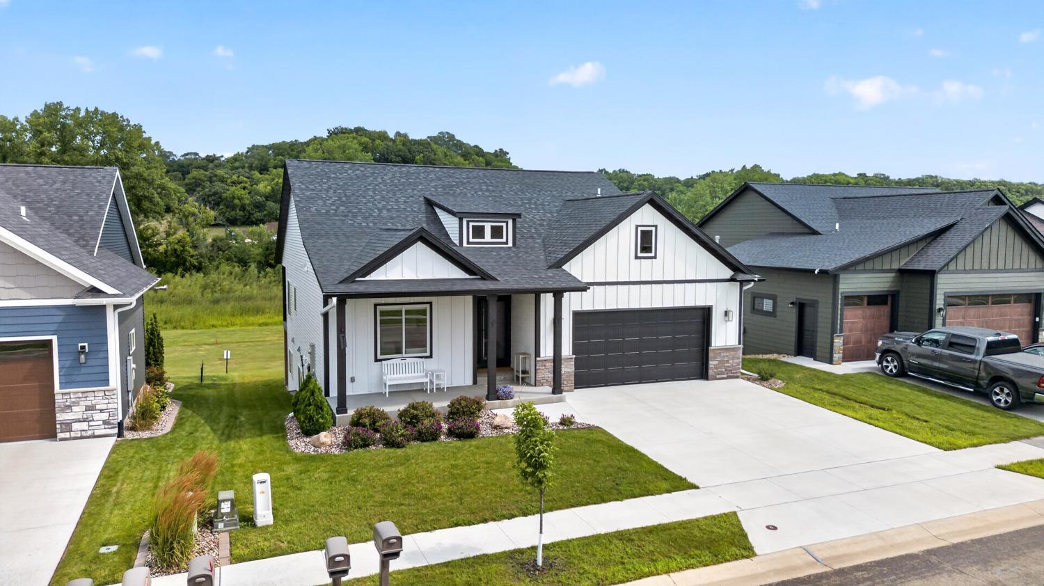 1st image of 1675 Hadley Creek Dr Ne, Rochester, MN 55906 | MLS# 7118175
