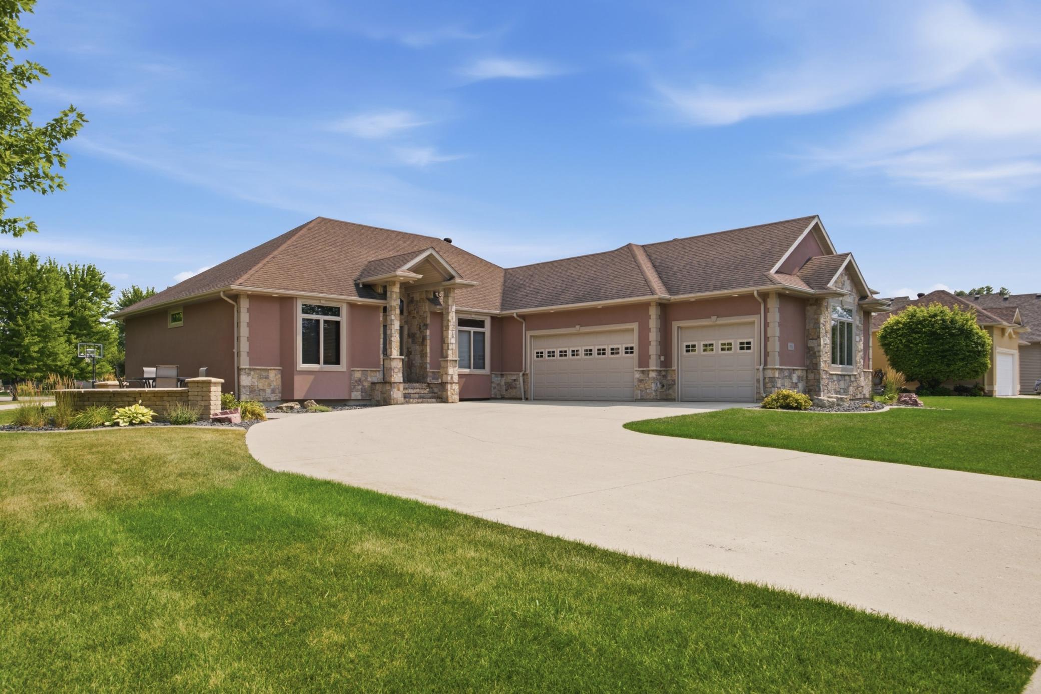 1st image of 1911 Princeton Ln, West Fargo, ND 58078 | MLS# 7118213