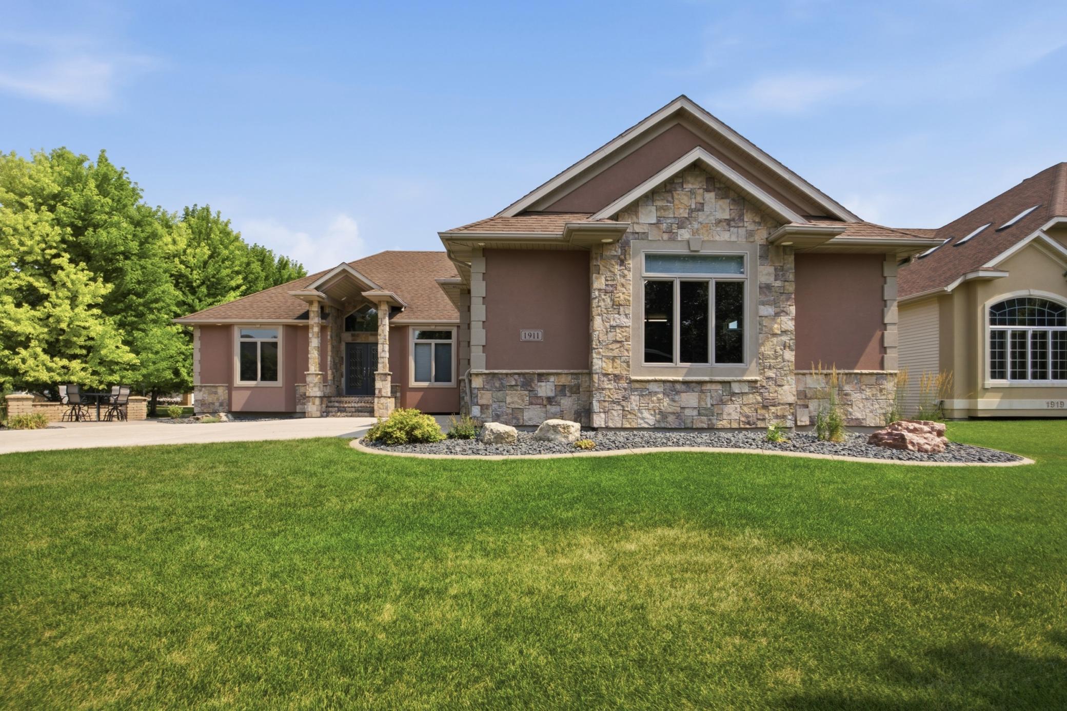 2nd image of 1911 Princeton Ln, West Fargo, ND 58078 | MLS# 7118213