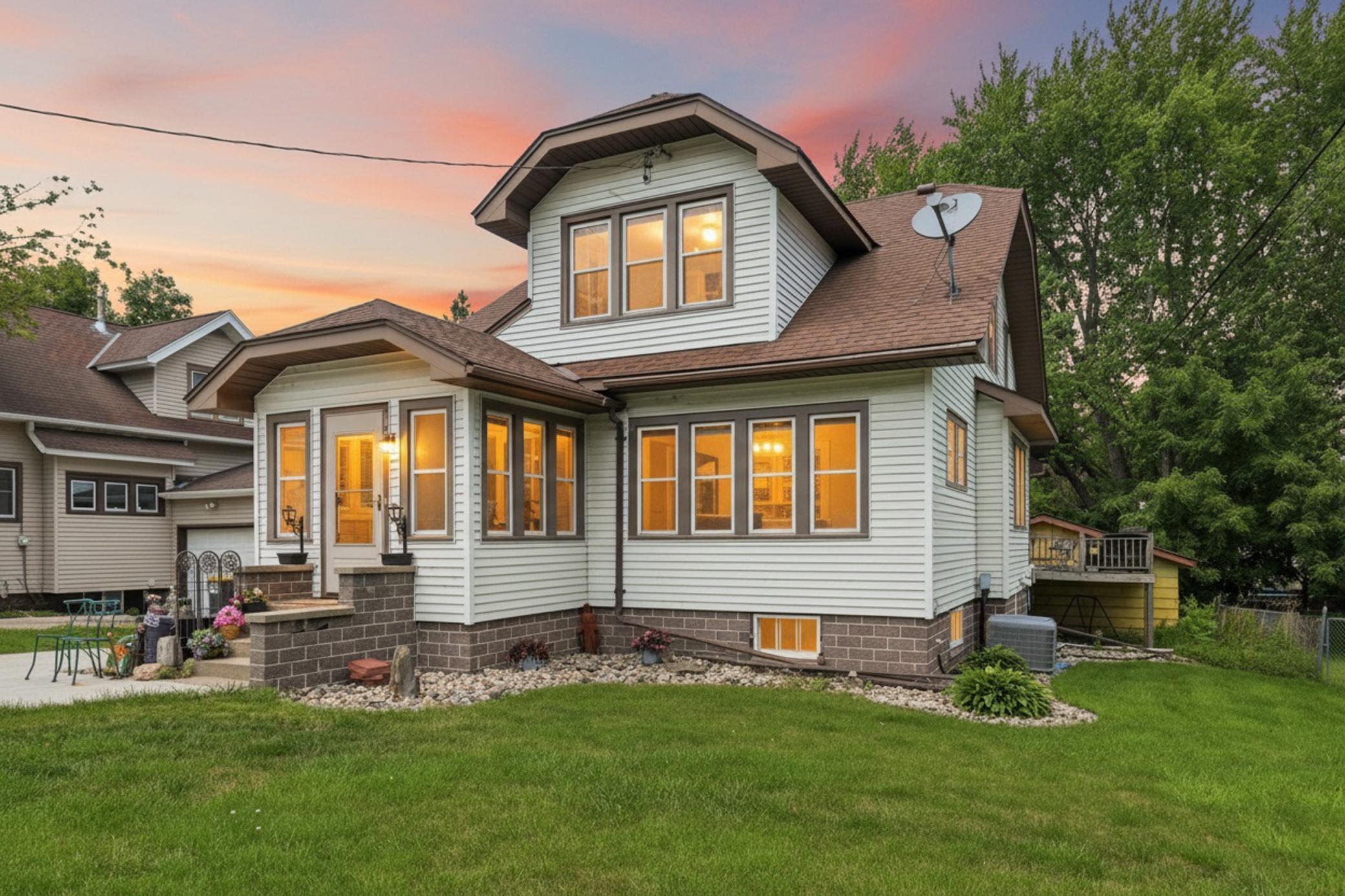 31st image of 120 Park Pl W, Norwood Young America, MN 55368 | MLS# 7118225