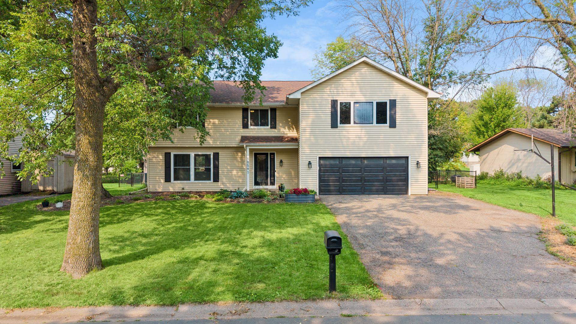 2nd image of 10591 Union Terrace Ln N, Maple Grove, MN 55369 | MLS# 7118229