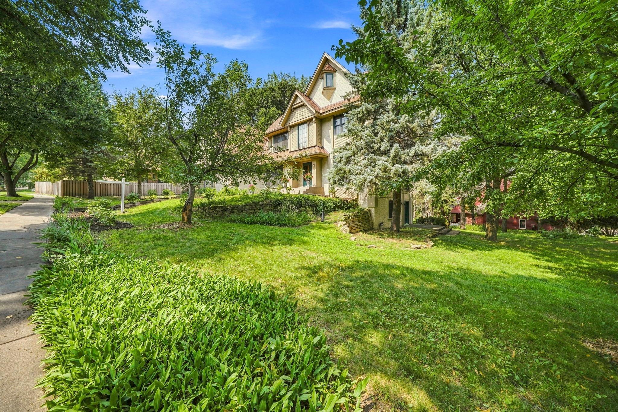 2nd image of 13575 Harwell Path, Saint Paul, MN 55124 | MLS# 7118259
