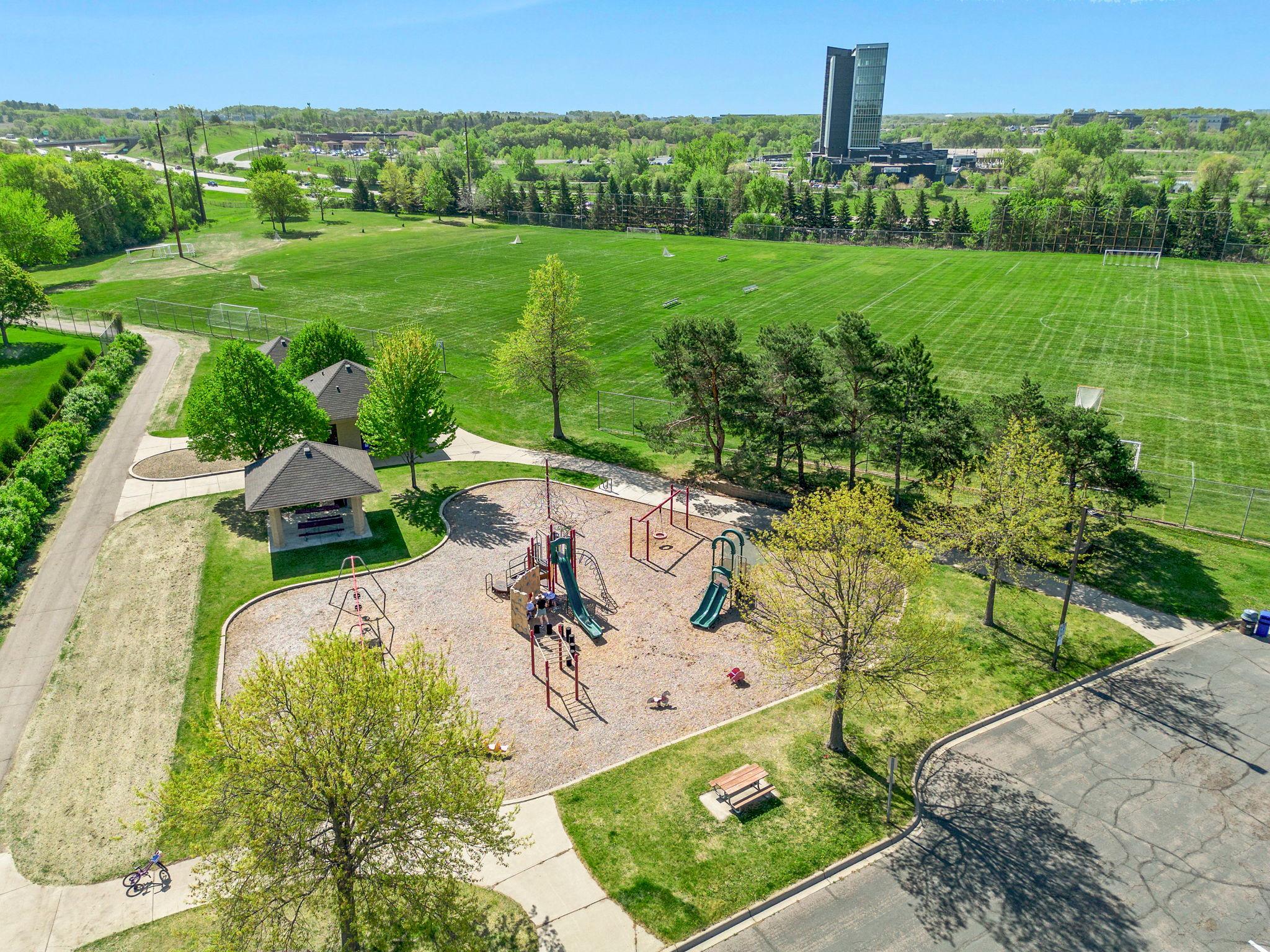57th image of 2611 Concord Wy, Saint Paul, MN 55120 | MLS# 7118284