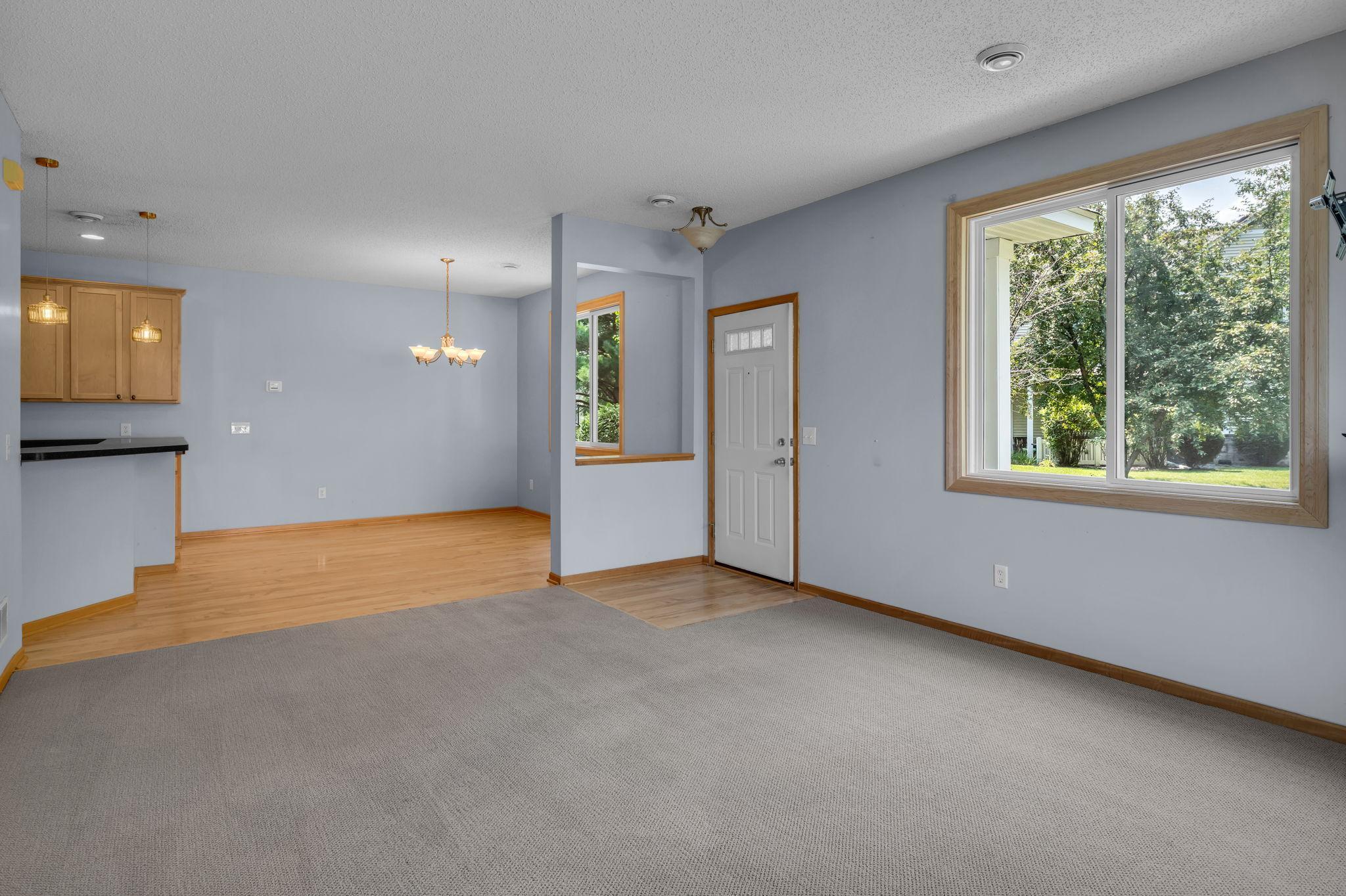 4th image of 9795 Vagabond Ln N, Maple Grove, MN 55311 | MLS# 7118294