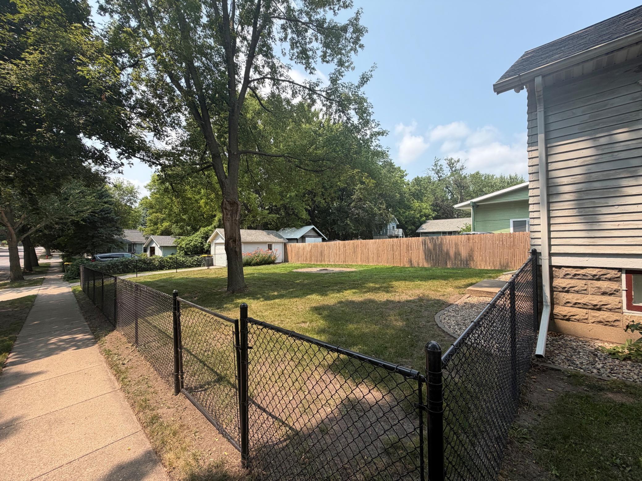 4th image of 420 Sw 11Th St, Willmar, MN 56201 | MLS# 7118339