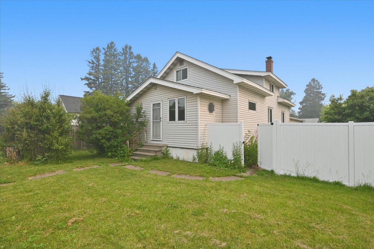 2nd image of 5215 E 2nd St, Superior, WI 54880 | MLS# 7118392