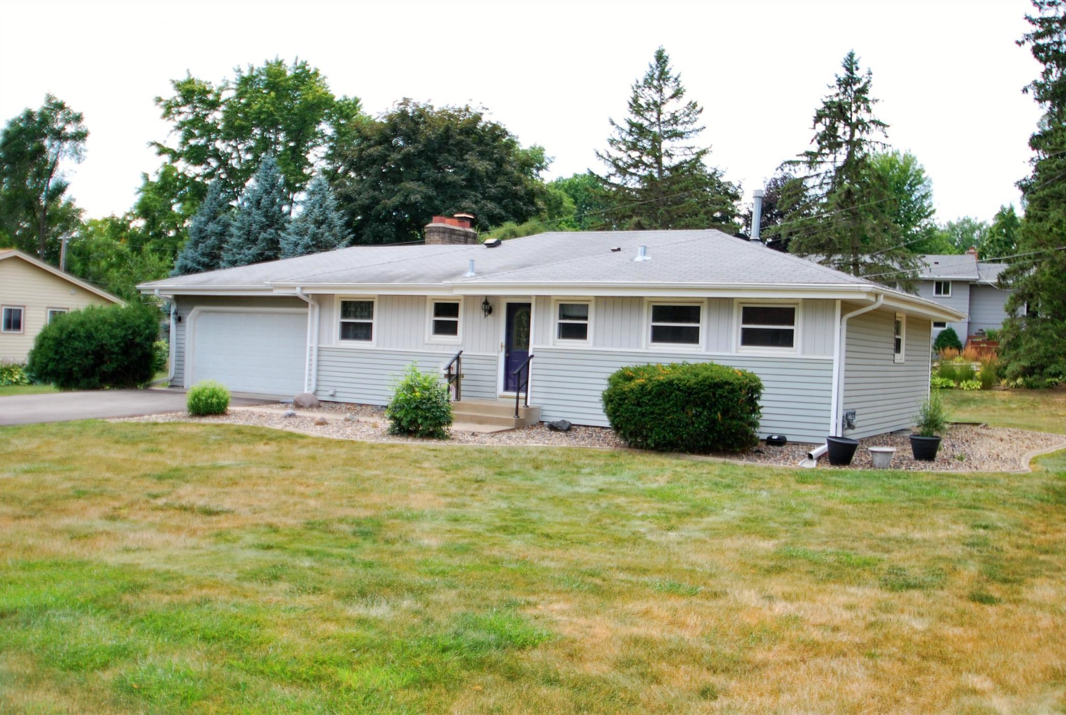 2nd image of 11110 France Ave S, Minneapolis, MN 55431 | MLS# 7118399