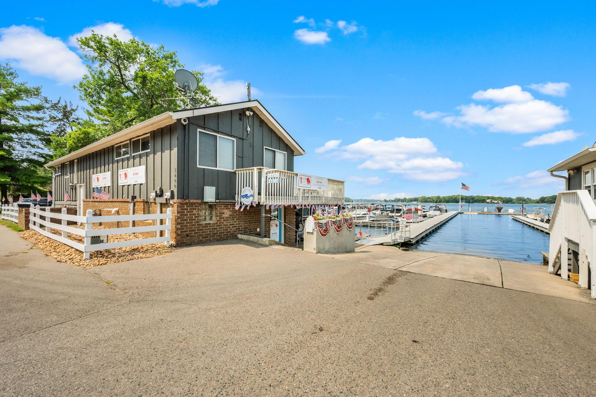 27th image of 26450 Smithtown Rd, Excelsior, MN 55331 | MLS# 7118401