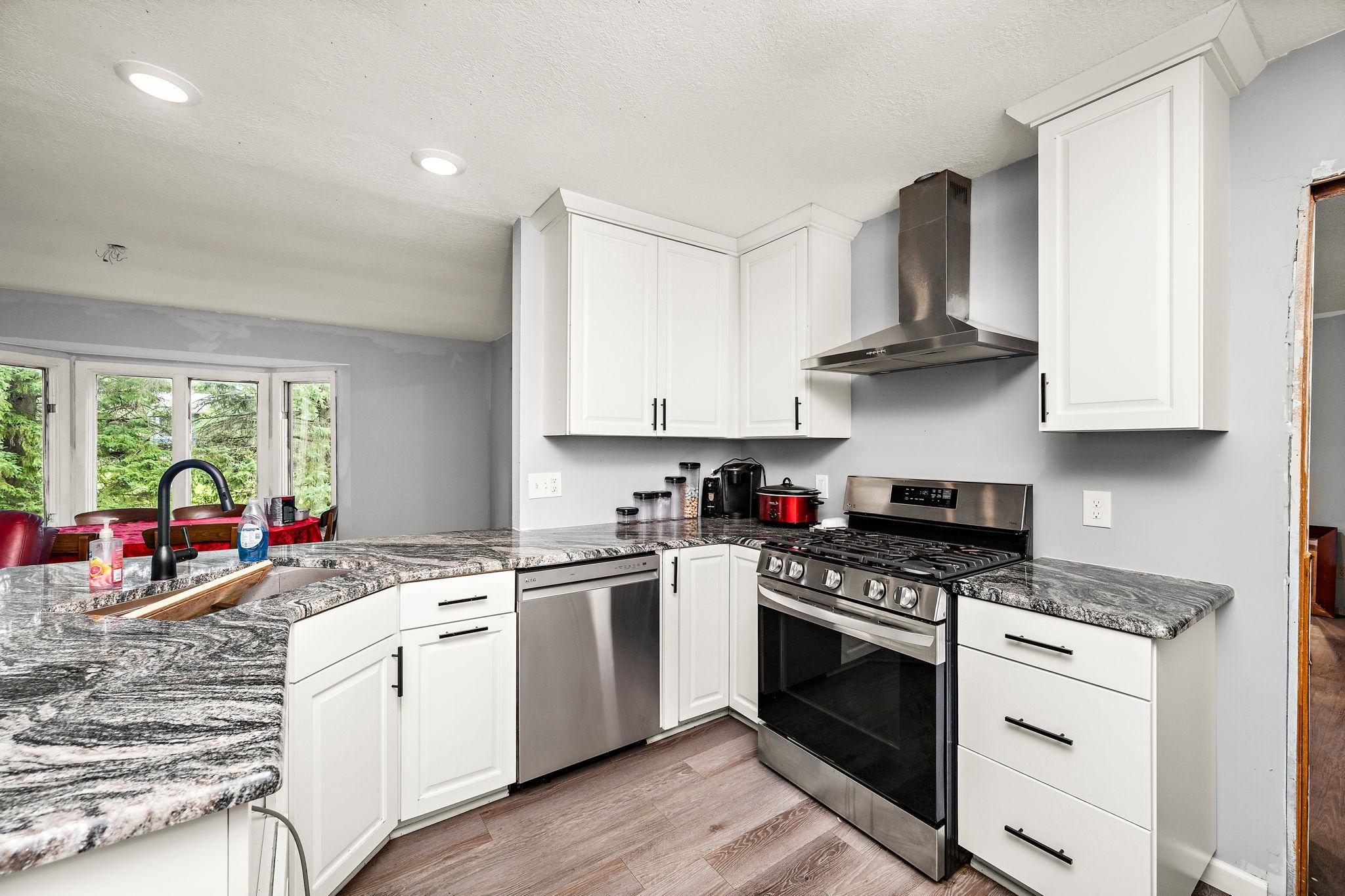 5th image of 26450 Smithtown Rd, Excelsior, MN 55331 | MLS# 7118401