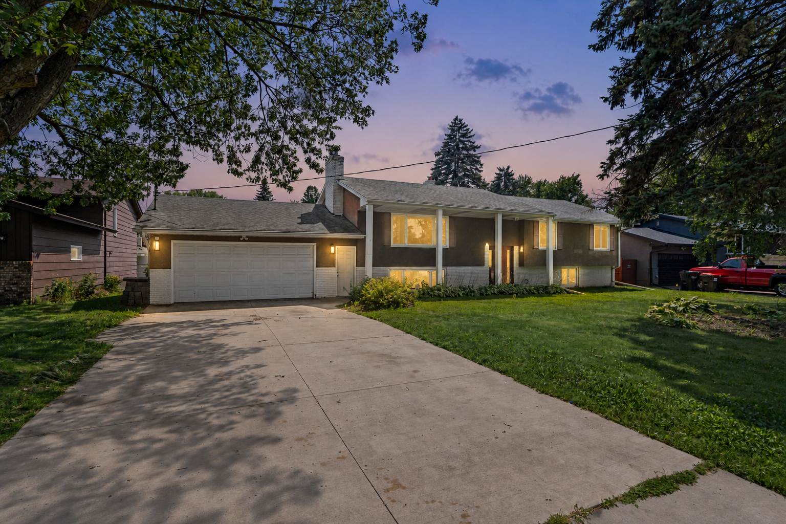 1st image of 444 County Road B E, Saint Paul, MN 55117 | MLS# 7118437