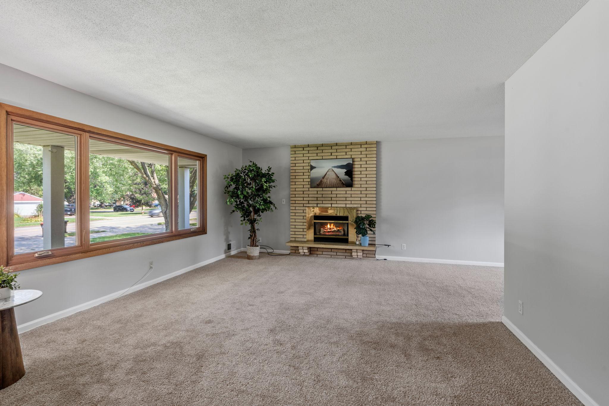 5th image of 444 County Road B E, Saint Paul, MN 55117 | MLS# 7118437