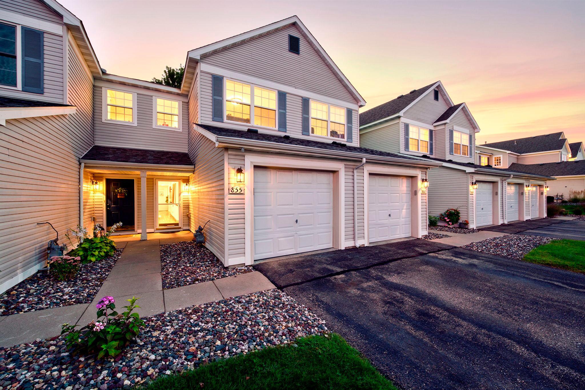 1st image of 855 Providence Dr, Shakopee, MN 55379 | MLS# 7118469