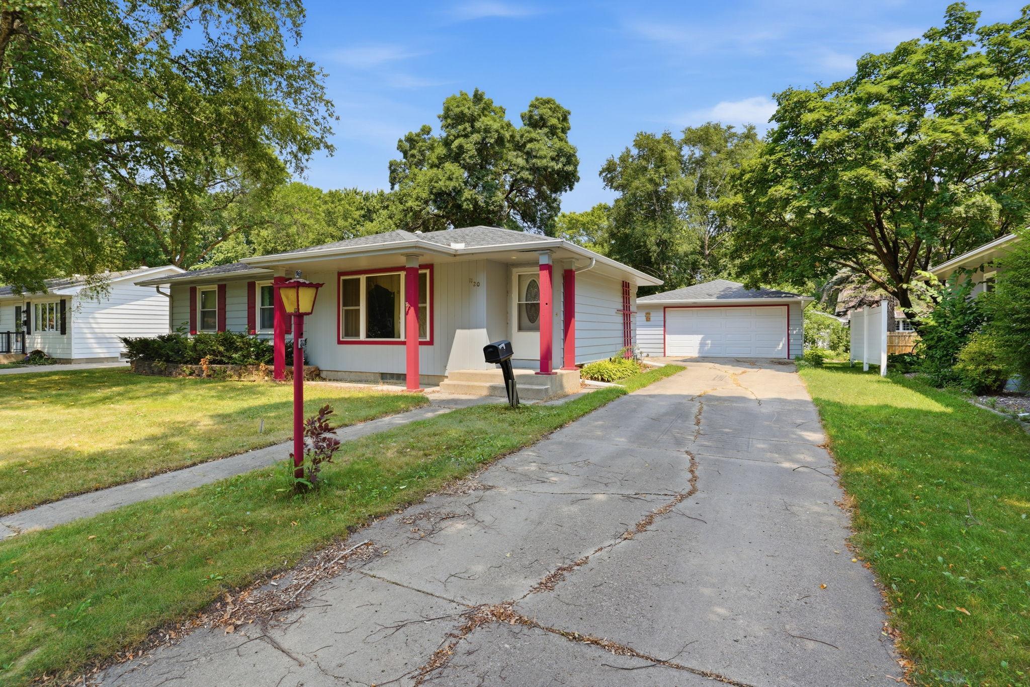 2nd image of 1120 Quincy Ave, Willmar, MN 56201 | MLS# 7118524