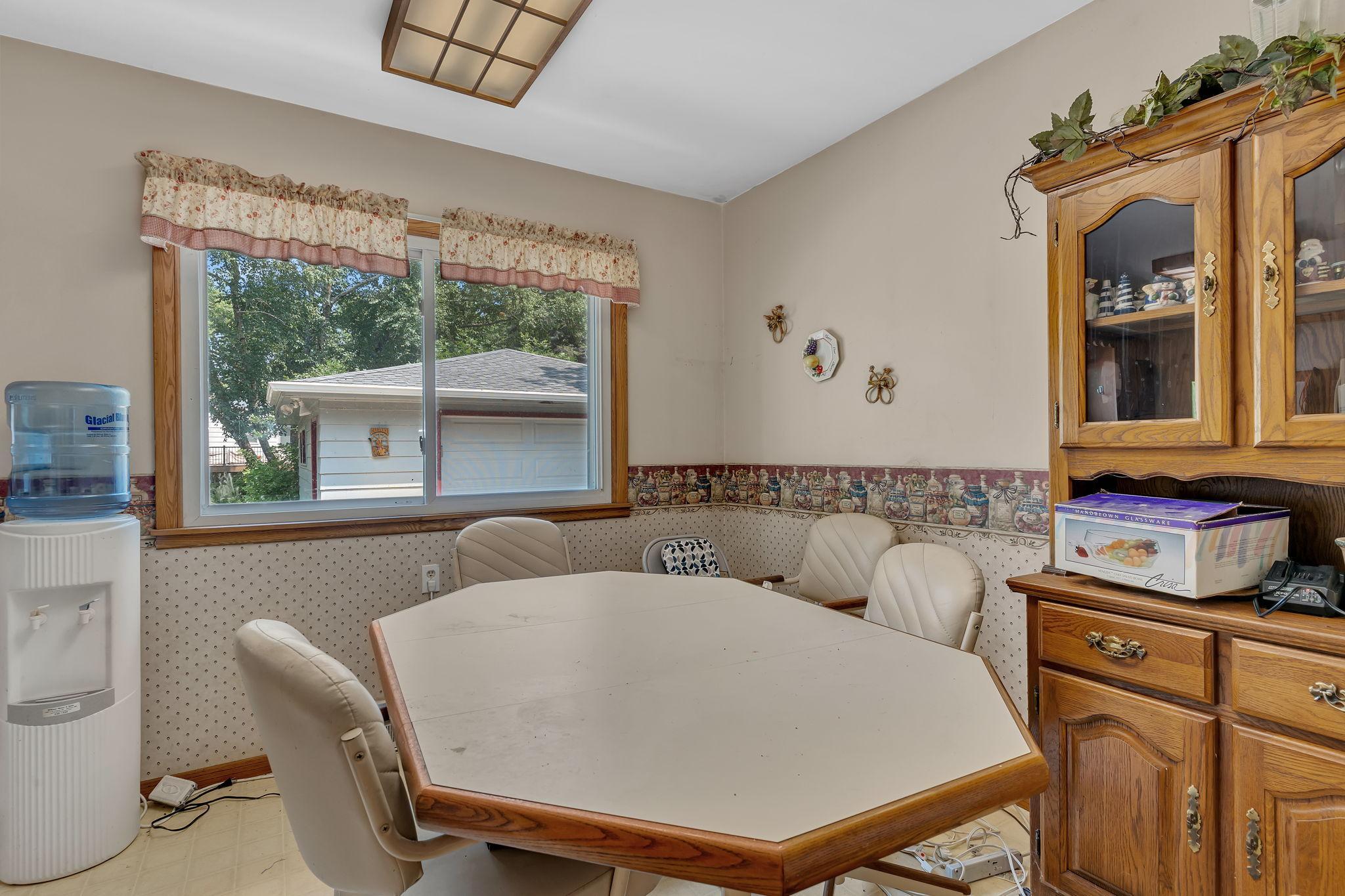 5th image of 1120 Quincy Ave, Willmar, MN 56201 | MLS# 7118524