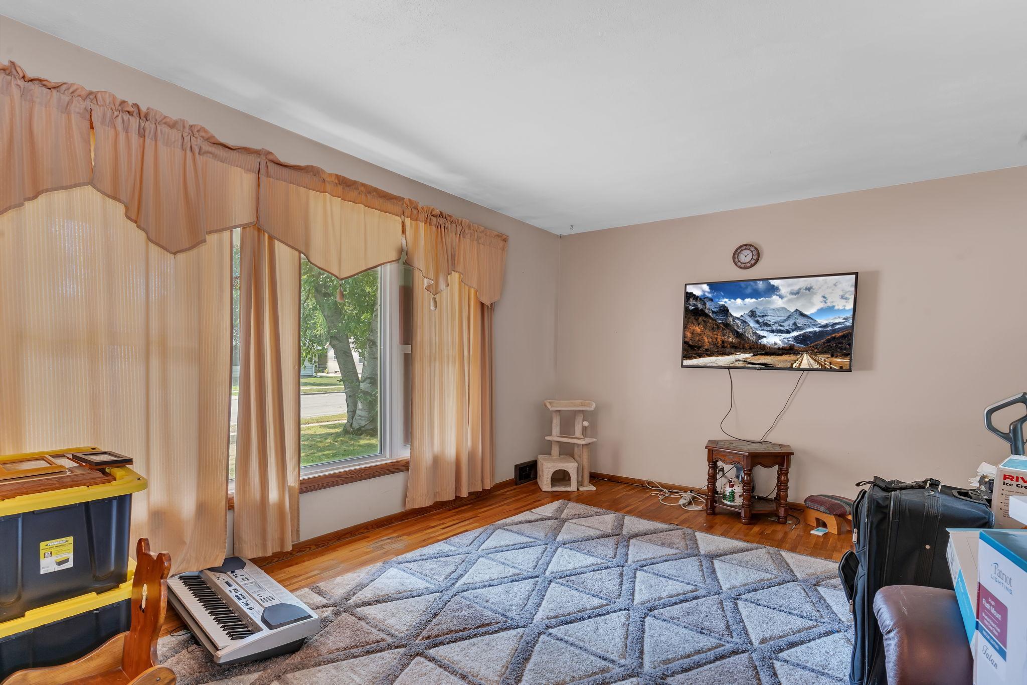4th image of 1120 Quincy Ave, Willmar, MN 56201 | MLS# 7118524