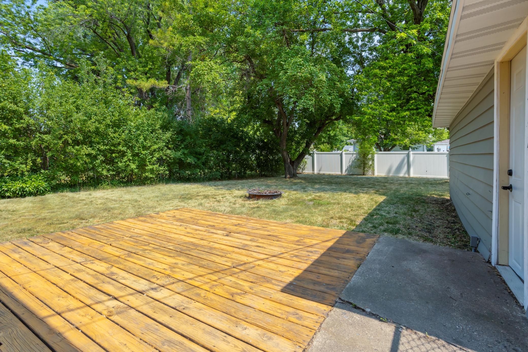 4th image of 1124 10 1/2 St N, Moorhead, MN 56560 | MLS# 7118530