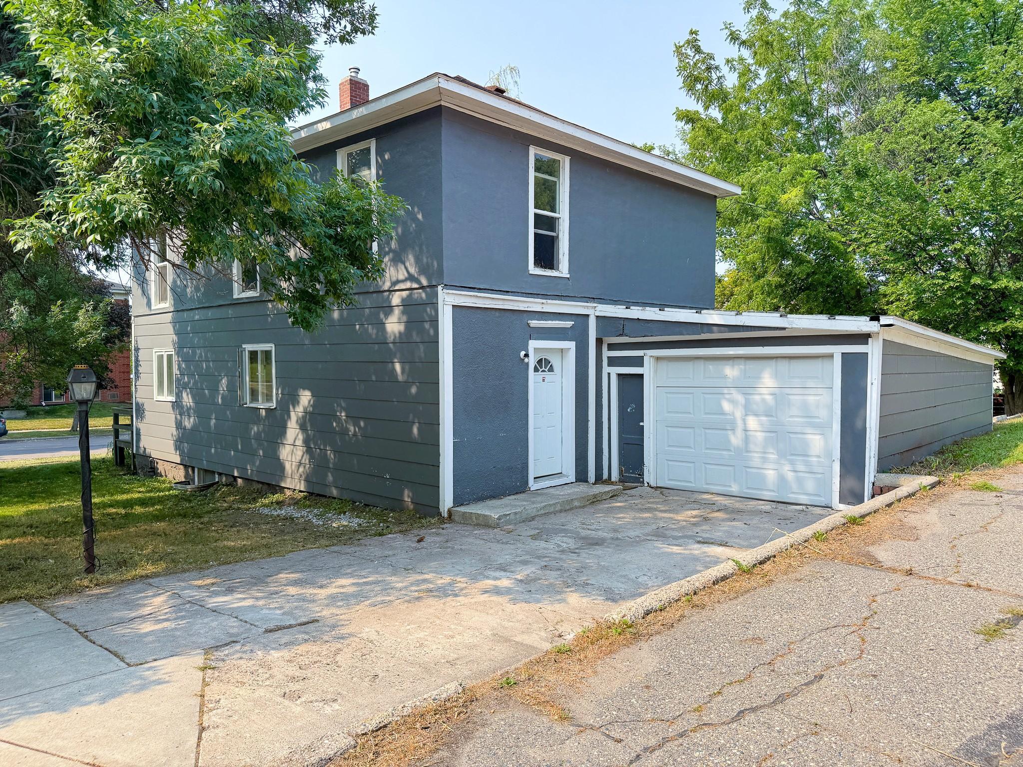 2nd image of 127 E Summit Ave, Fergus Falls, MN 56537 | MLS# 7118533