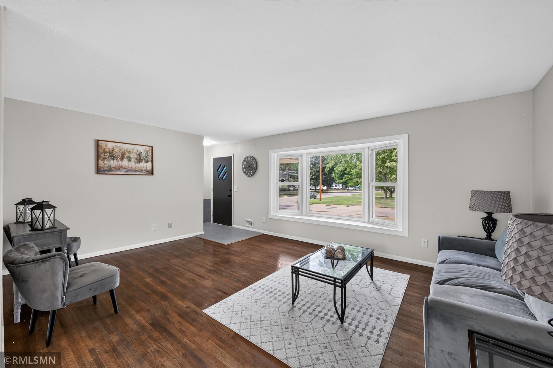 4th image of 672 80Th Ave Ne, Minneapolis, MN 55432 | MLS# 7118569