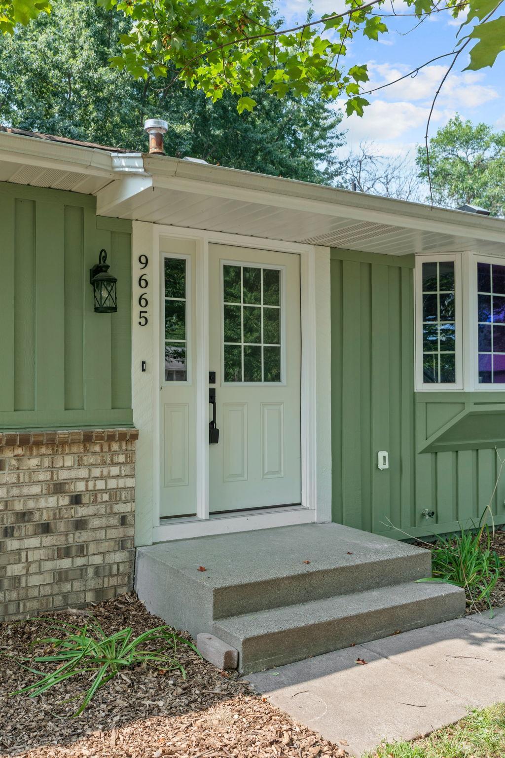 1st image of 9665 106th Ave N, Maple Grove, MN 55369 | MLS# 7118575