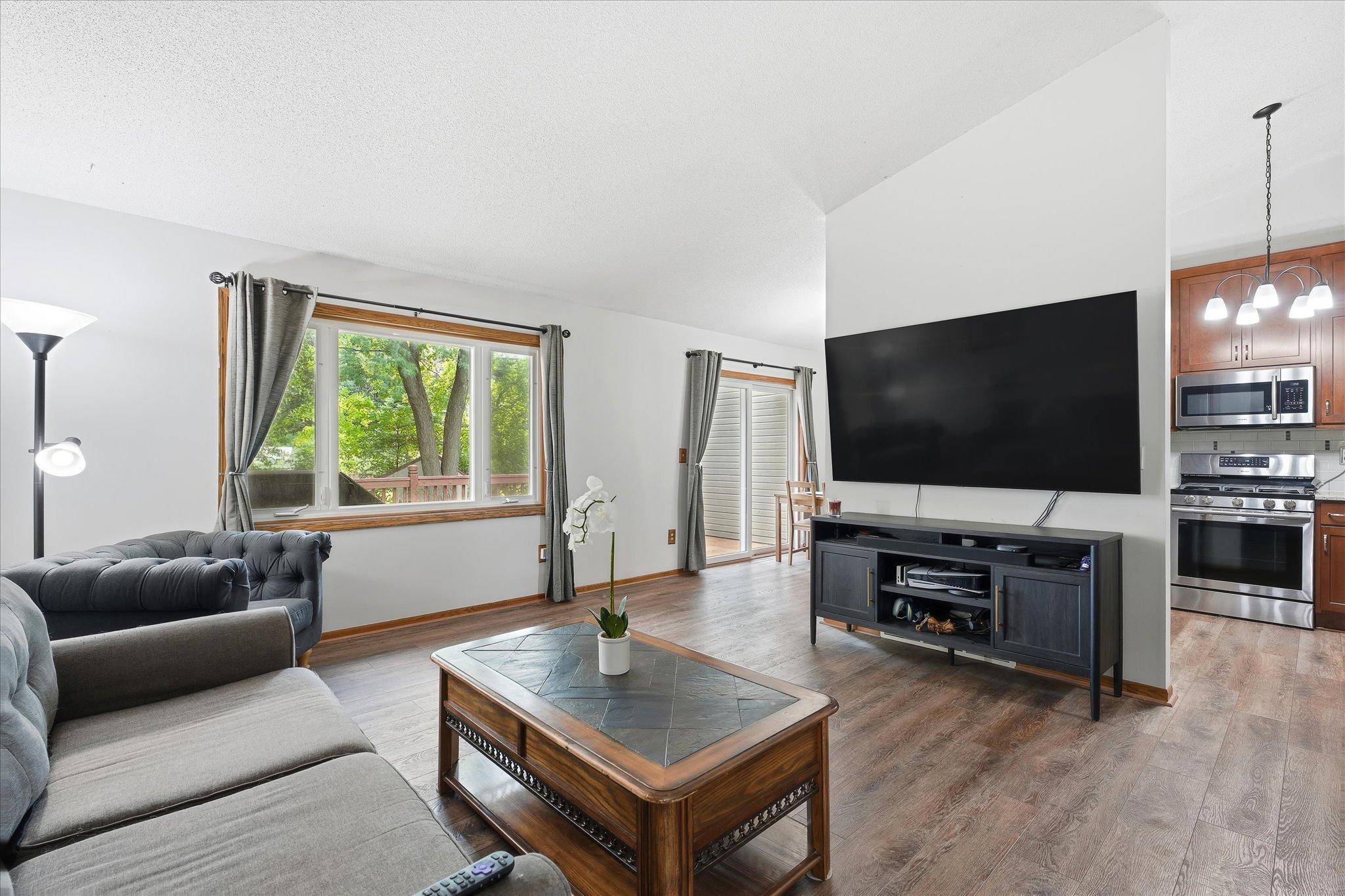 4th image of 1930 55Th Street Ct E, Inver Grove Heights, MN 55077 | MLS# 7118582
