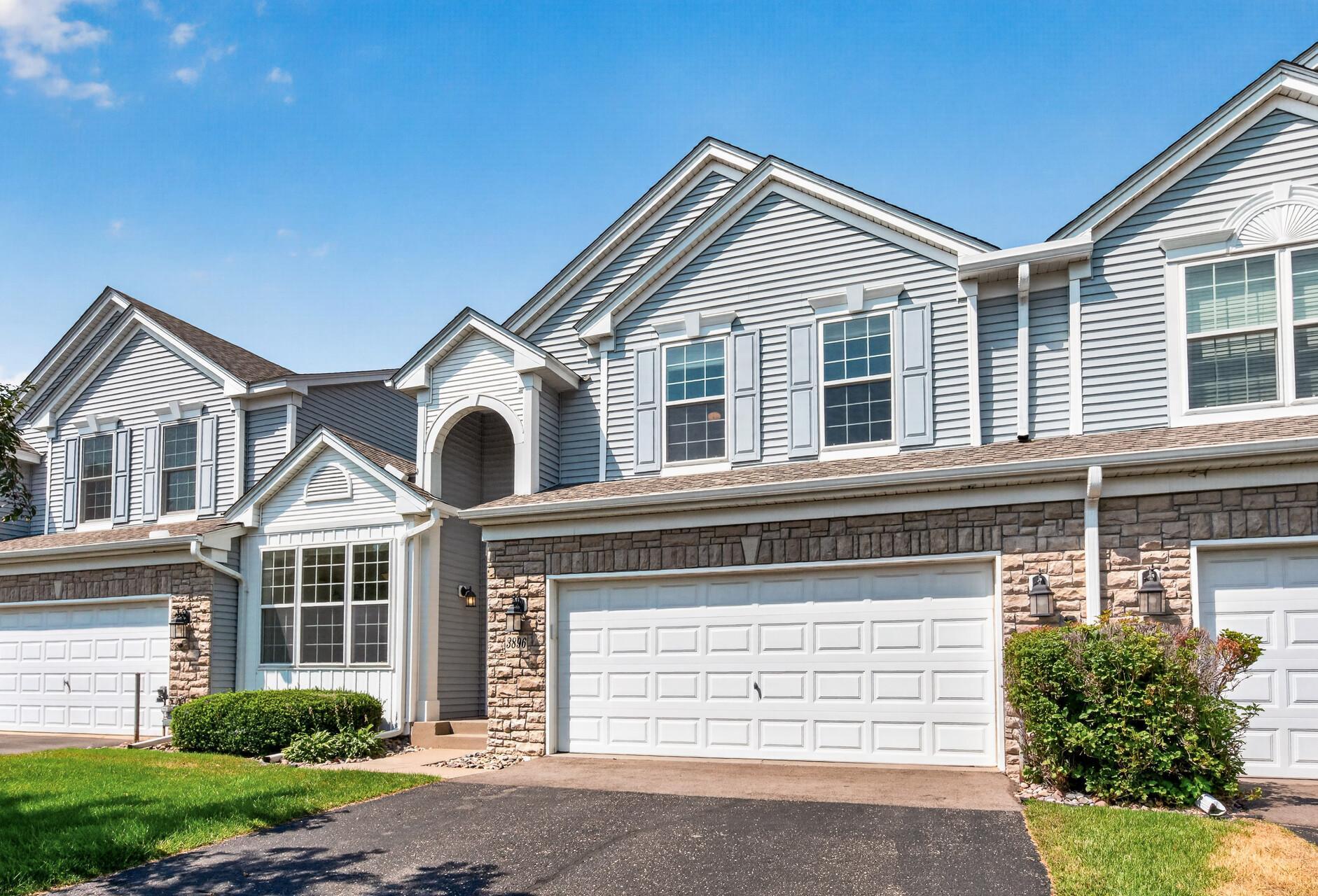 2nd image of 3896 Darling Dr, Saint Paul, MN 55125 | MLS# 7118585