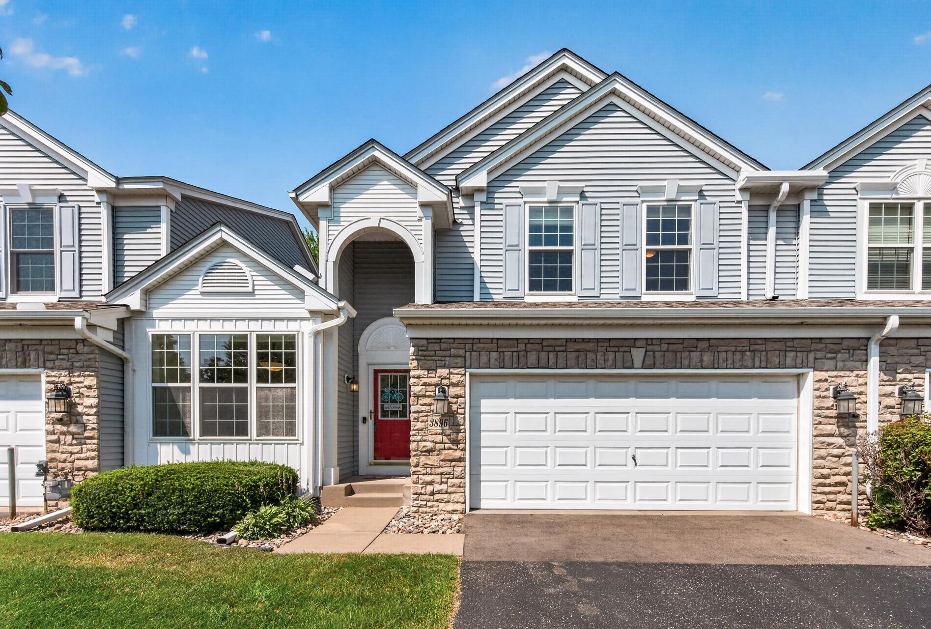 1st image of 3896 Darling Dr, Saint Paul, MN 55125 | MLS# 7118585