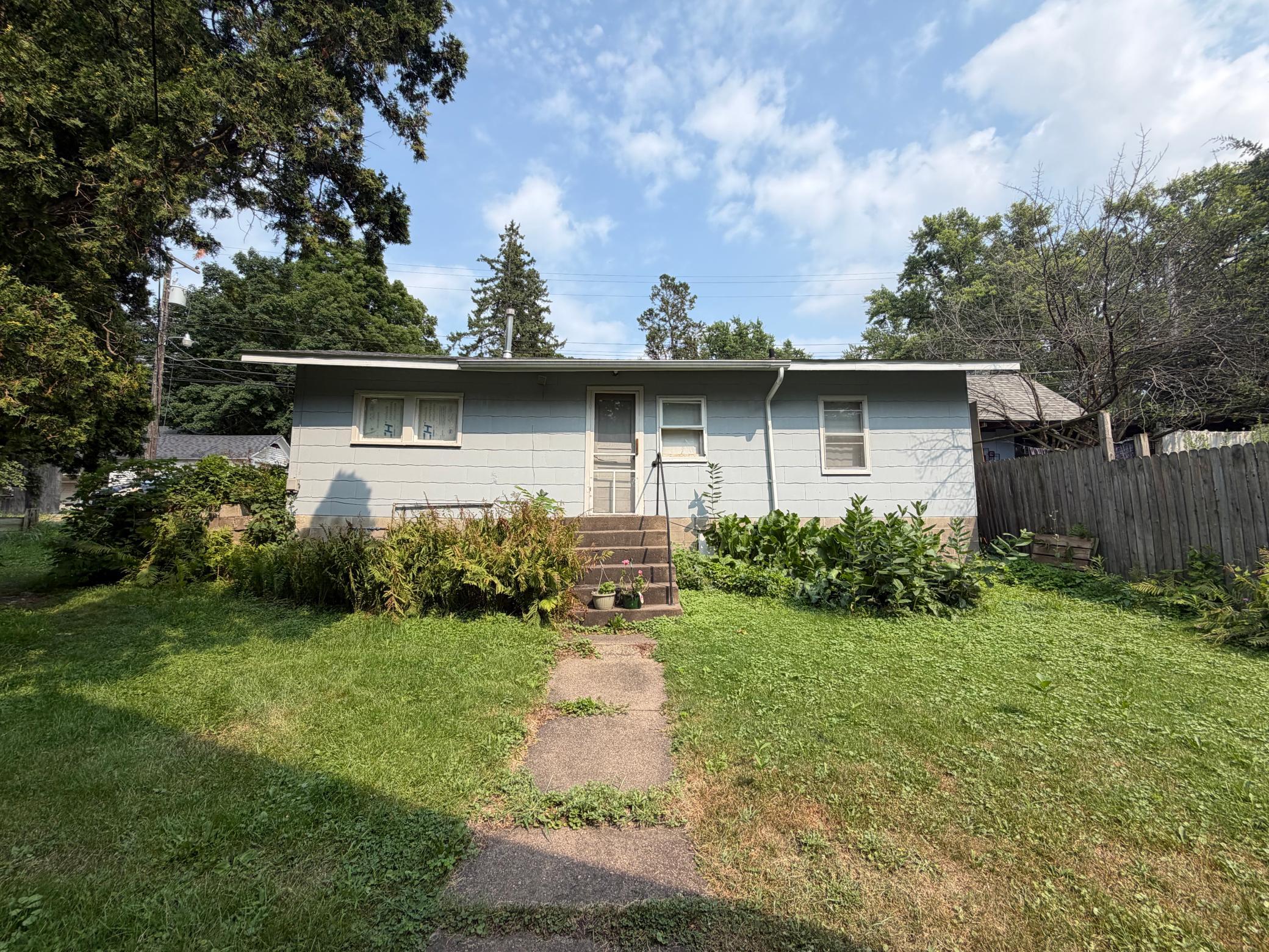 4th image of 220 N Washington St, Saint Croix Falls, WI 54024 | MLS# 7118587