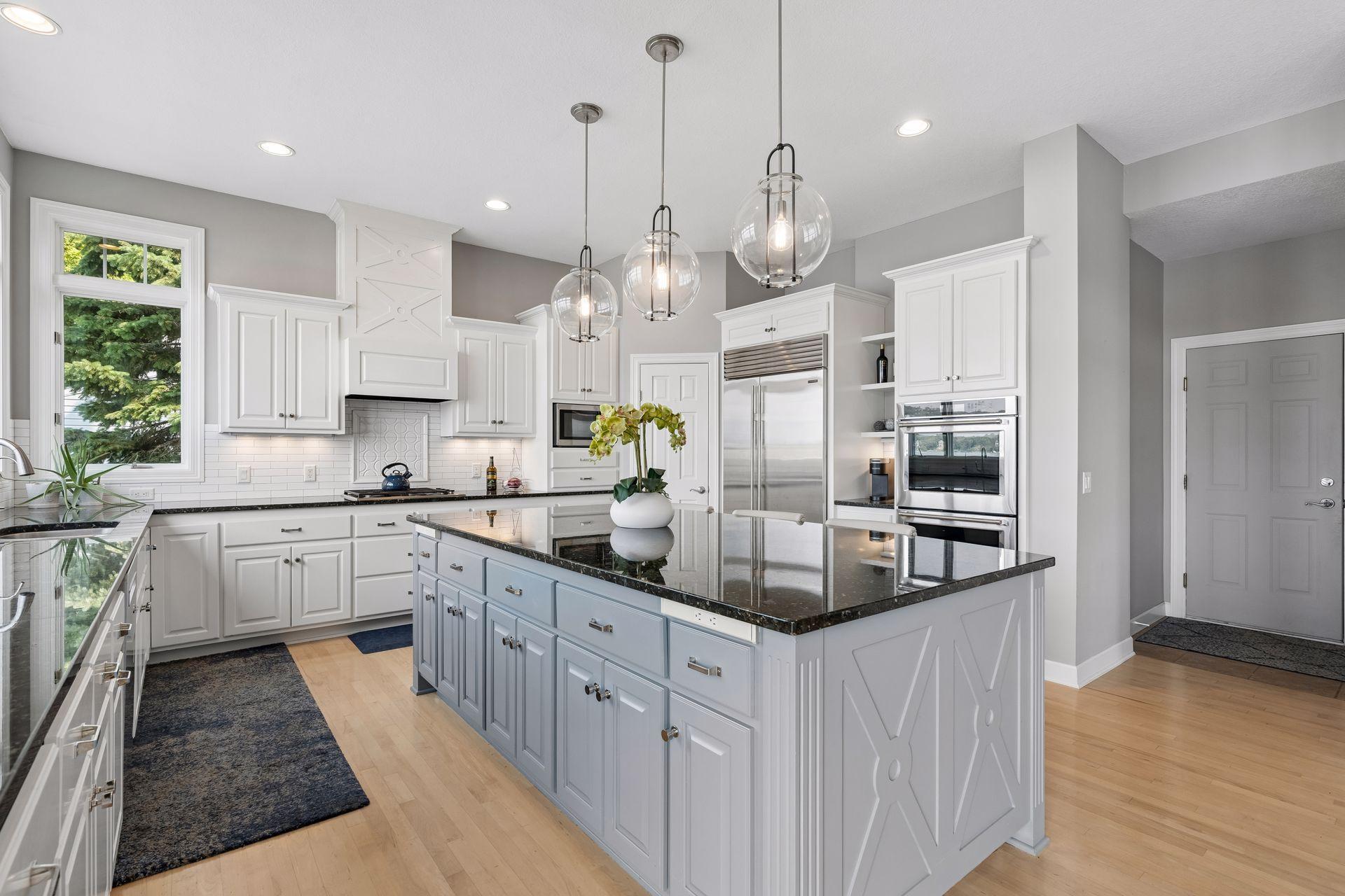 3rd image of 1936 Shorewood Ln, Mound, MN 55364 | MLS# 7118598
