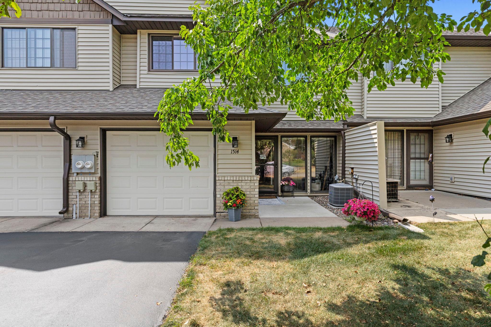 2nd image of 1514 Cottage Dr, Stillwater, MN 55082 | MLS# 7118605