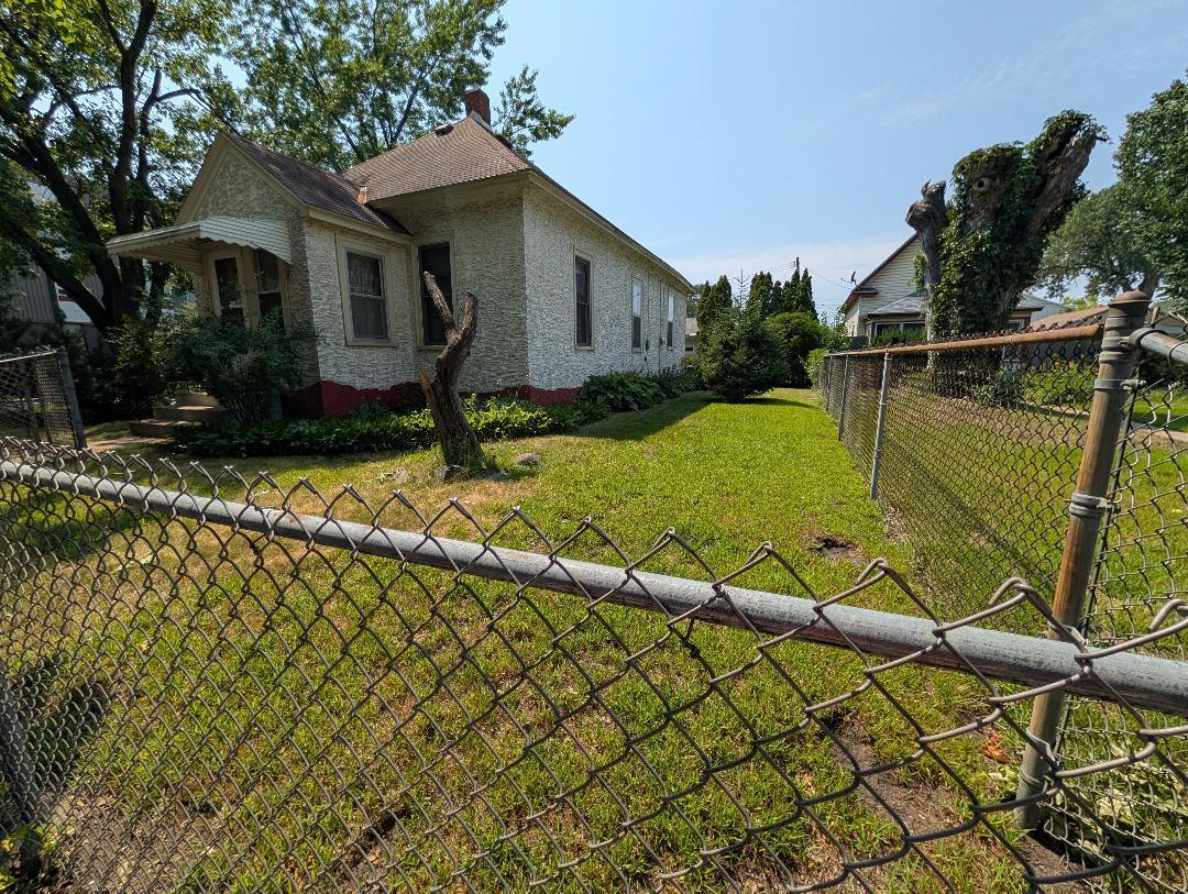 4th image of 2400 Jefferson St Ne, Minneapolis, MN 55418 | MLS# 7118607