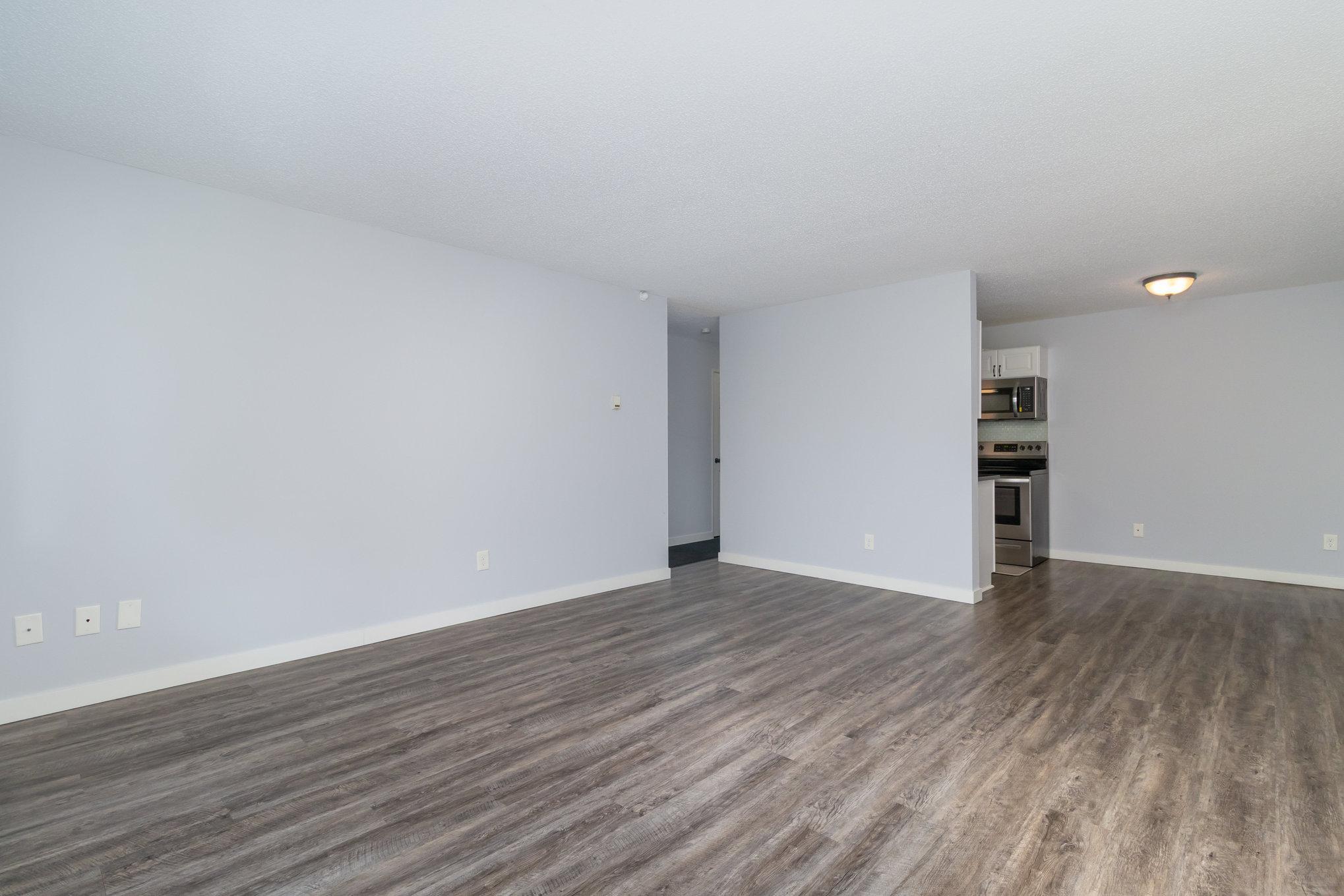 3rd image of 4351 Parklawn Ave #7E, Minneapolis, MN 55435 | MLS# 7118617