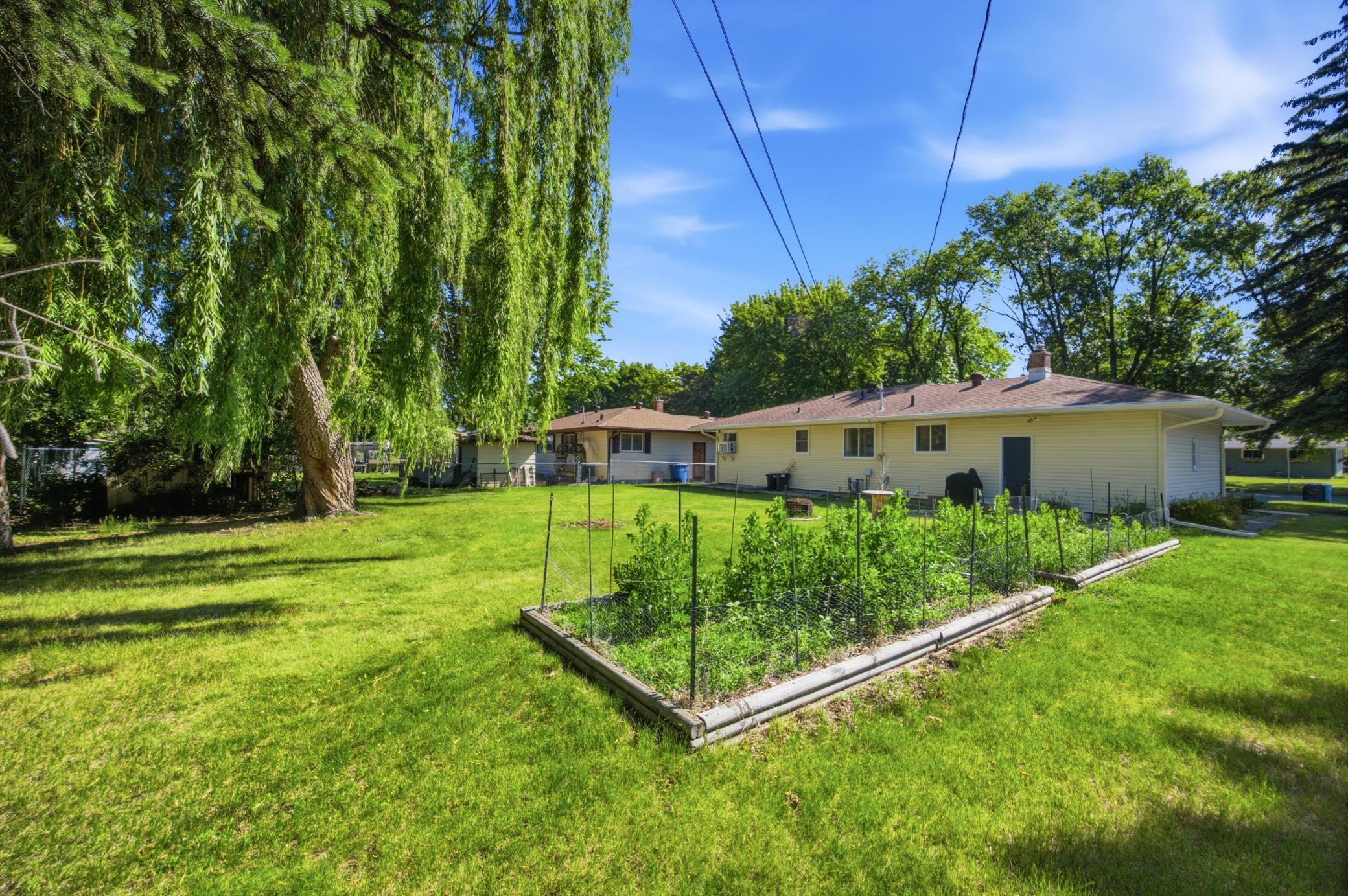 4th image of 1719 18Th St S, Moorhead, MN 56560 | MLS# 7118631