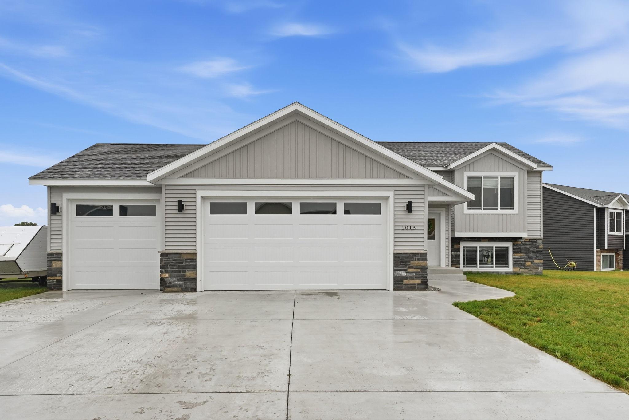 1st image of 1013 26th Street Loop N, Sartell, MN 56377 | MLS# 7118671