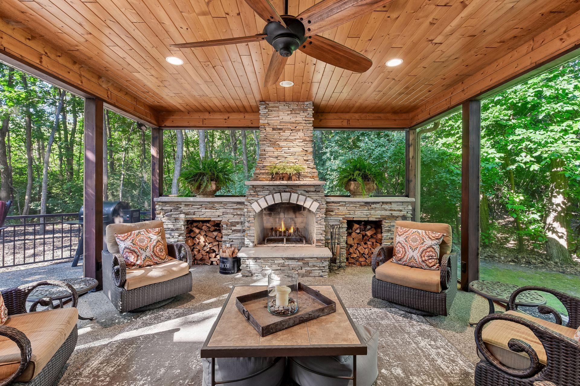 1st image of 9260 Red Oak Dr, Victoria, MN 55386 | MLS# 7118672