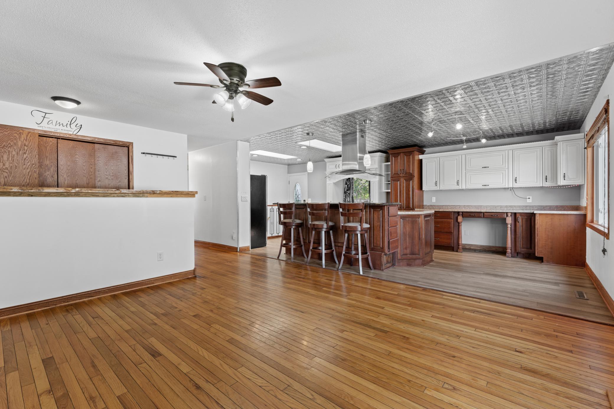 2nd image of 1304 Gage Ct Nw, Rochester, MN 55901 | MLS# 7118683